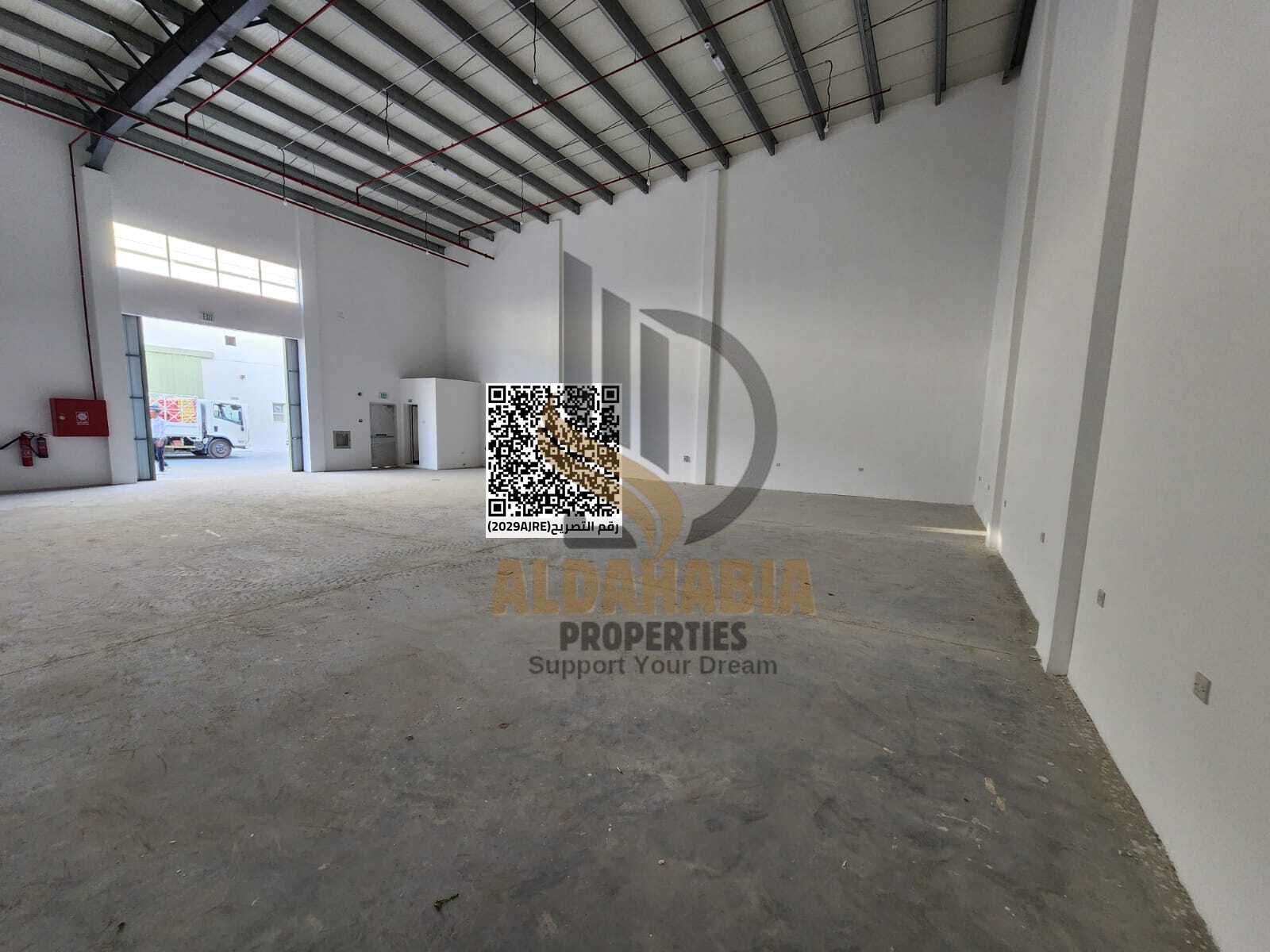 For Rent – Warehouse / Industrial Space in Ajman Location: Industrial Area 3 – Prime location with easy access to main roads Property Deta