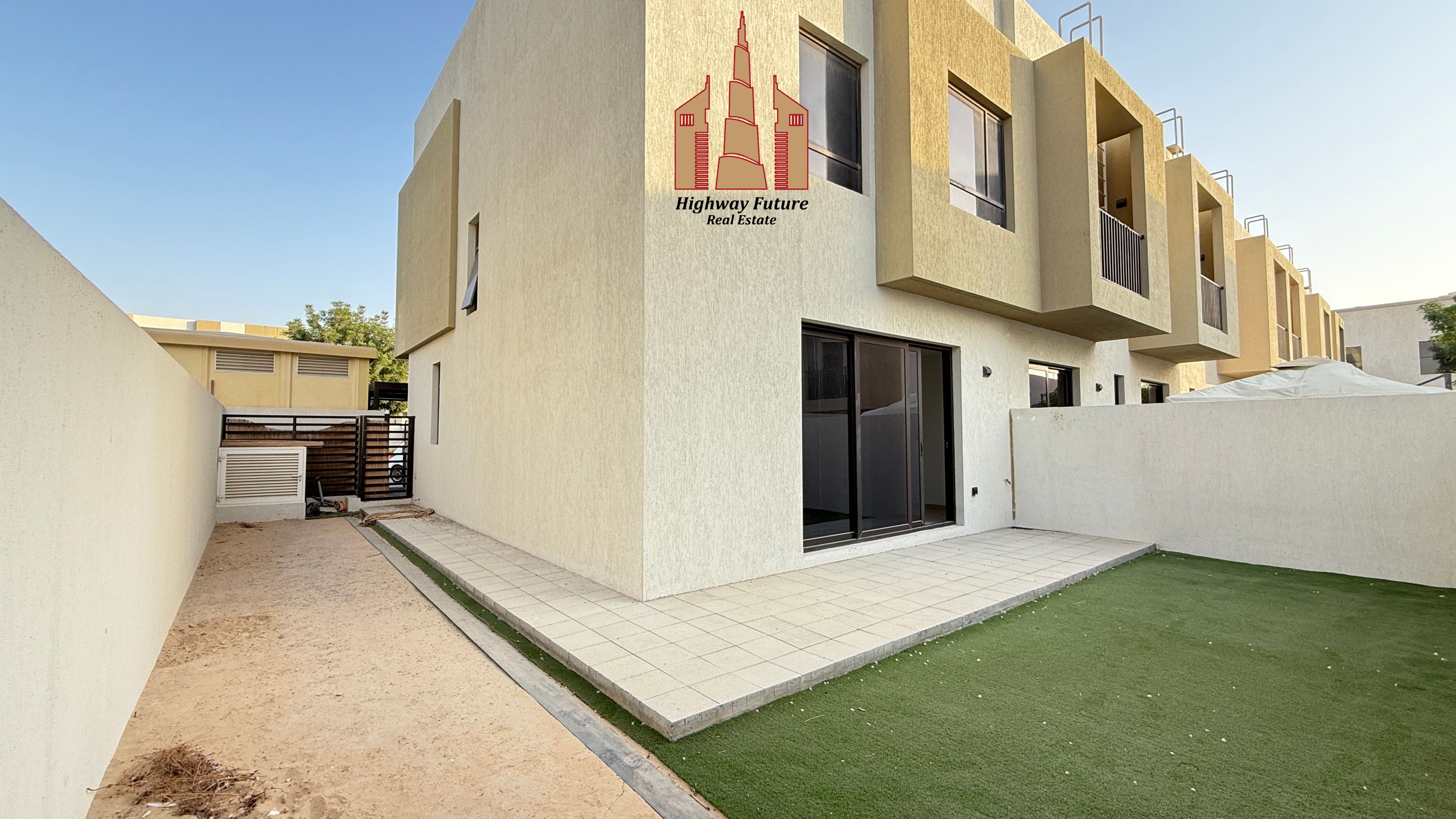 Elegant Corner 3BR Townhouse with Maidroom For Rent in Nasma