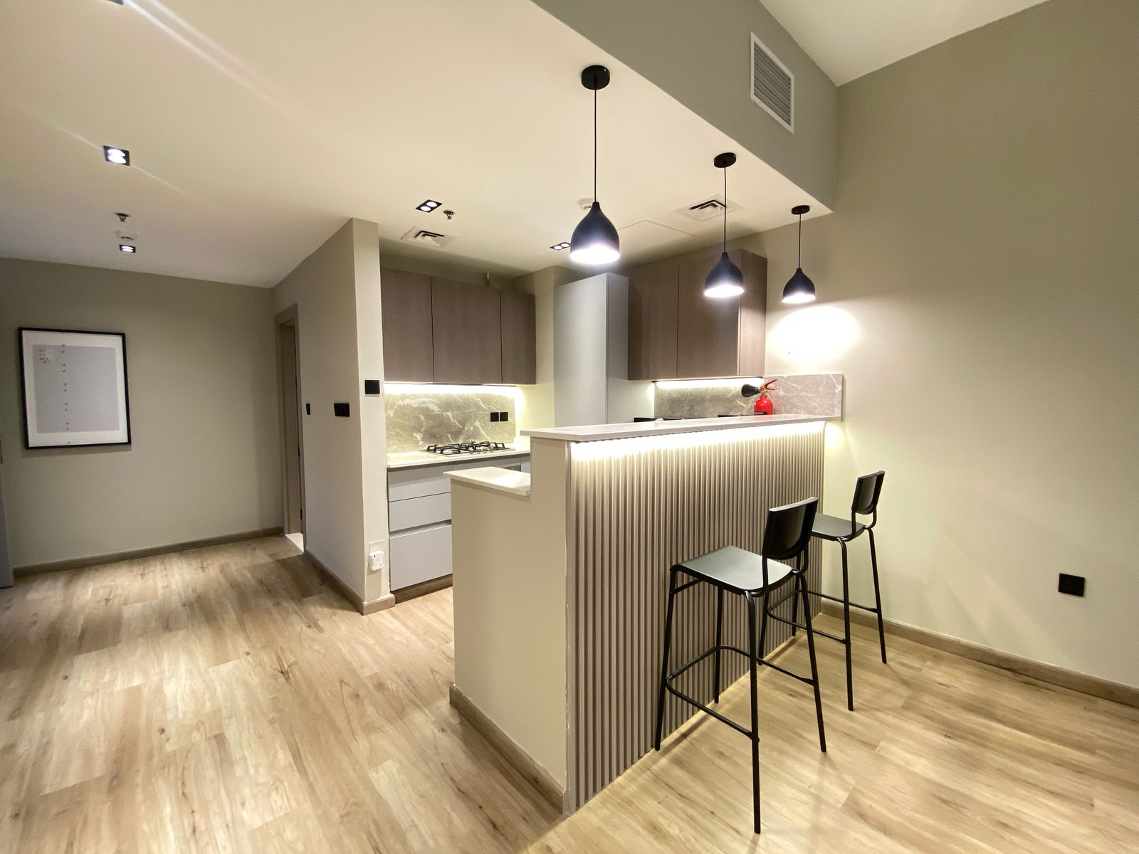 LIKE A NEW SPACIOUS / 2 BHK APARTMENT NEAR /ASTER/JUST IN 98K IN 4 PAYMENT