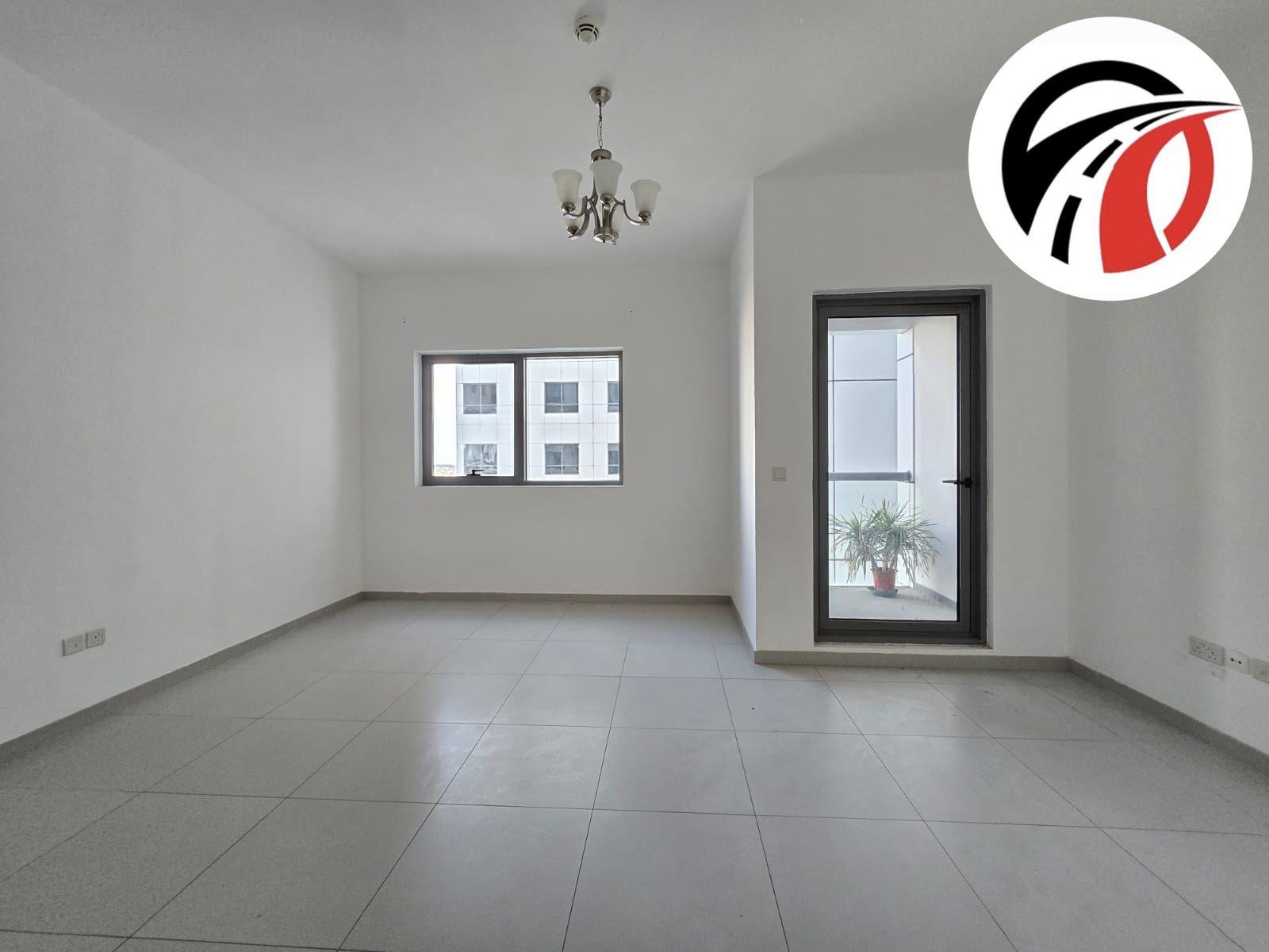 Luxurious 1BR Available For Rent with Full Facilities