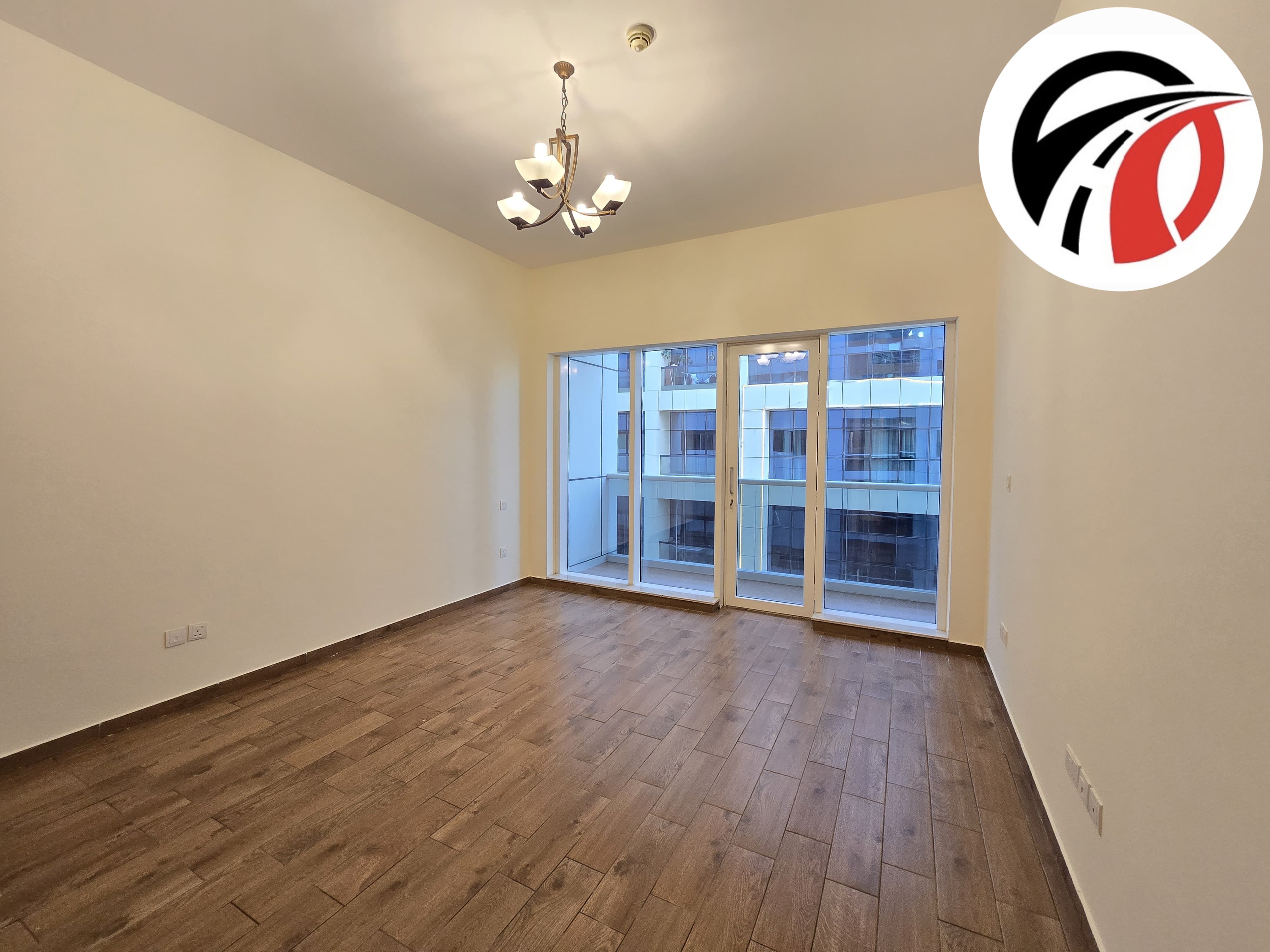 Luxurious 1BR Available For Rent with Full Facilities