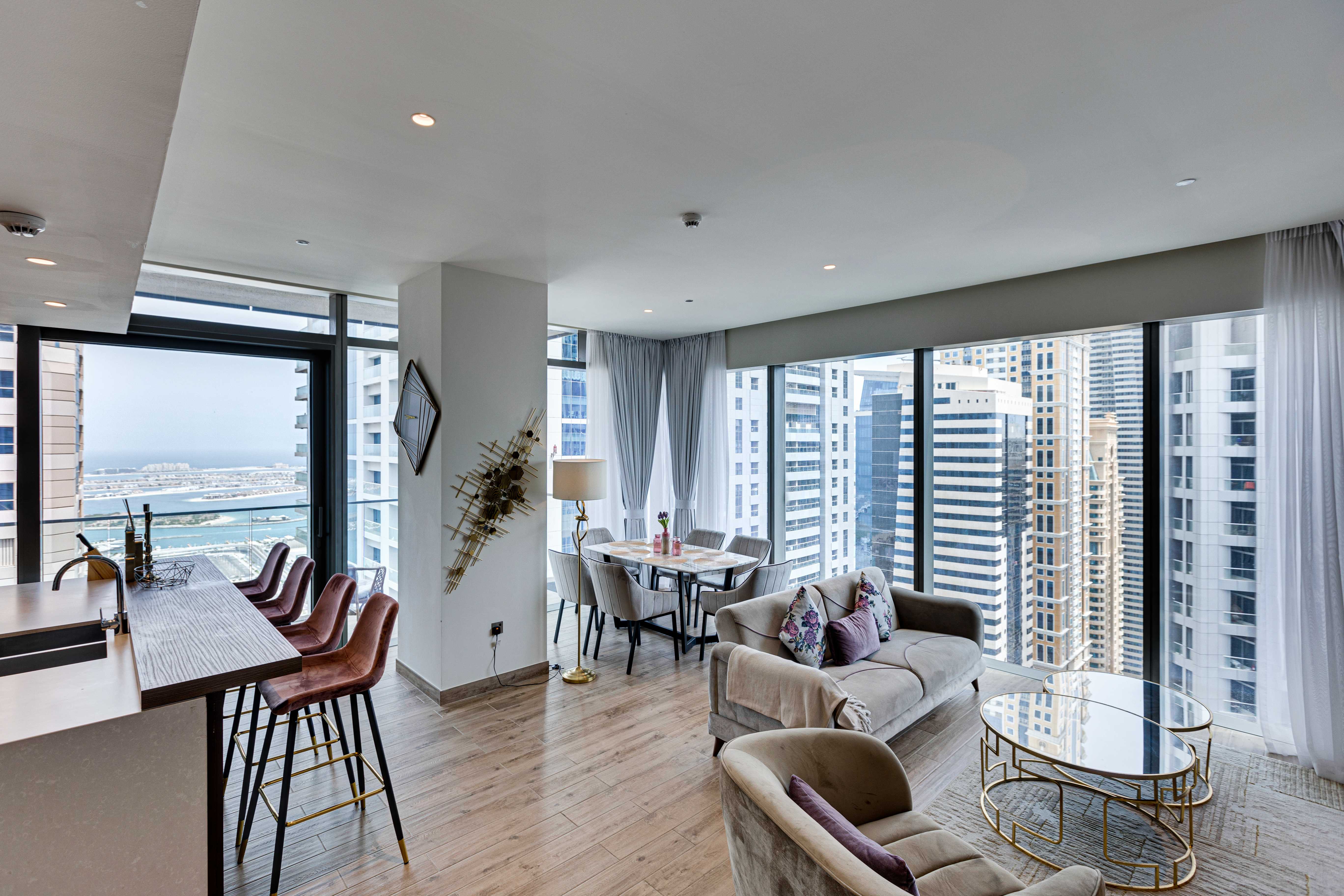 Luxurious 2 bedroom in Marina Gate 1 with Panoramic Views