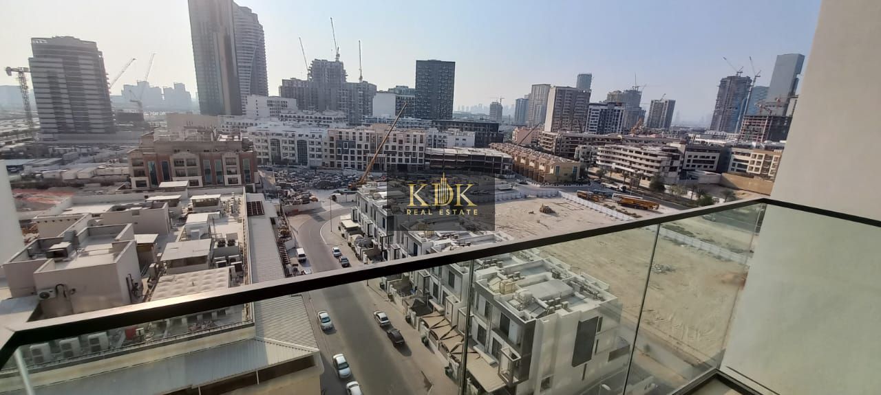 Road View | Prime Location | Spacious Unit