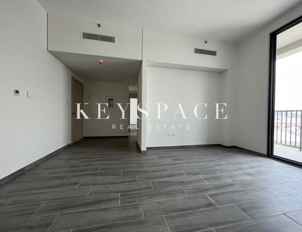 Spacious & Elegant Apartment | Steps from ZAD District | Resale