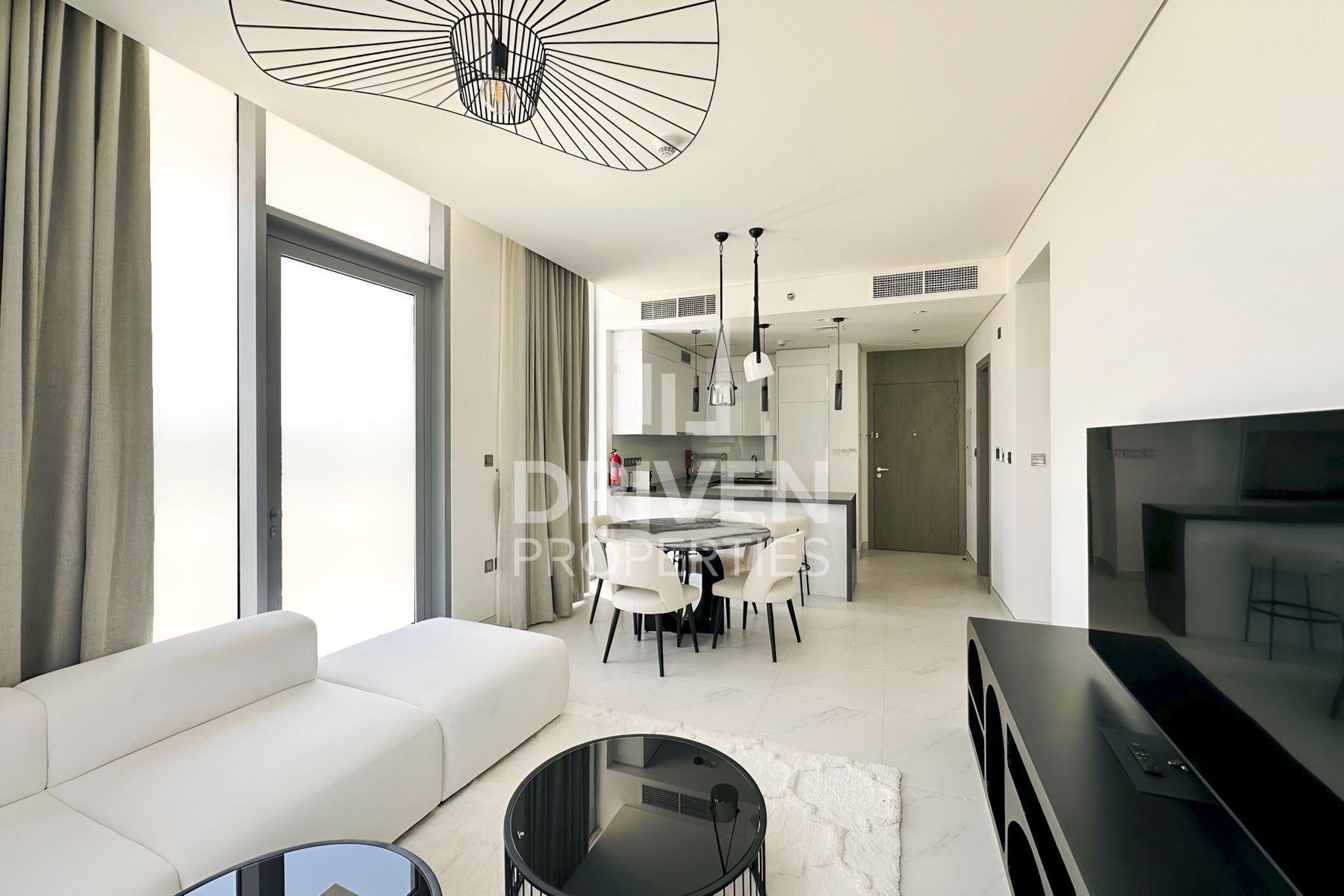 Ground Floor | Contemporary | Lagoon View