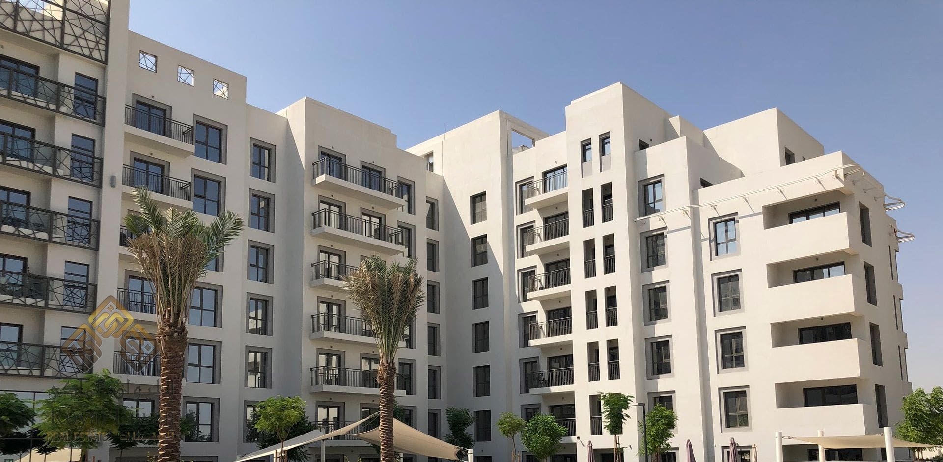 Rented 1BR apartment with park view