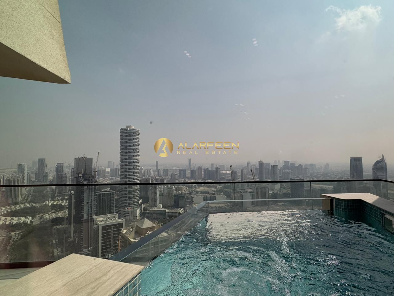 Brand new | Private pool | Luxury livings