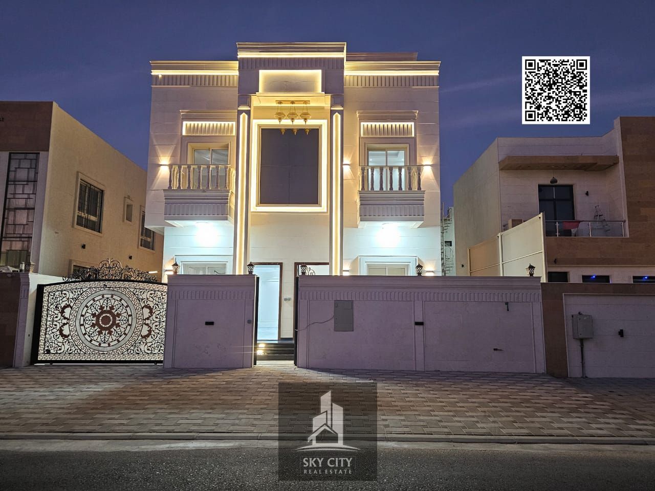 Villa at an excellent price, including registration fees, close to the main road. Luxurious custom finishing, special price, and freehold ownership fo