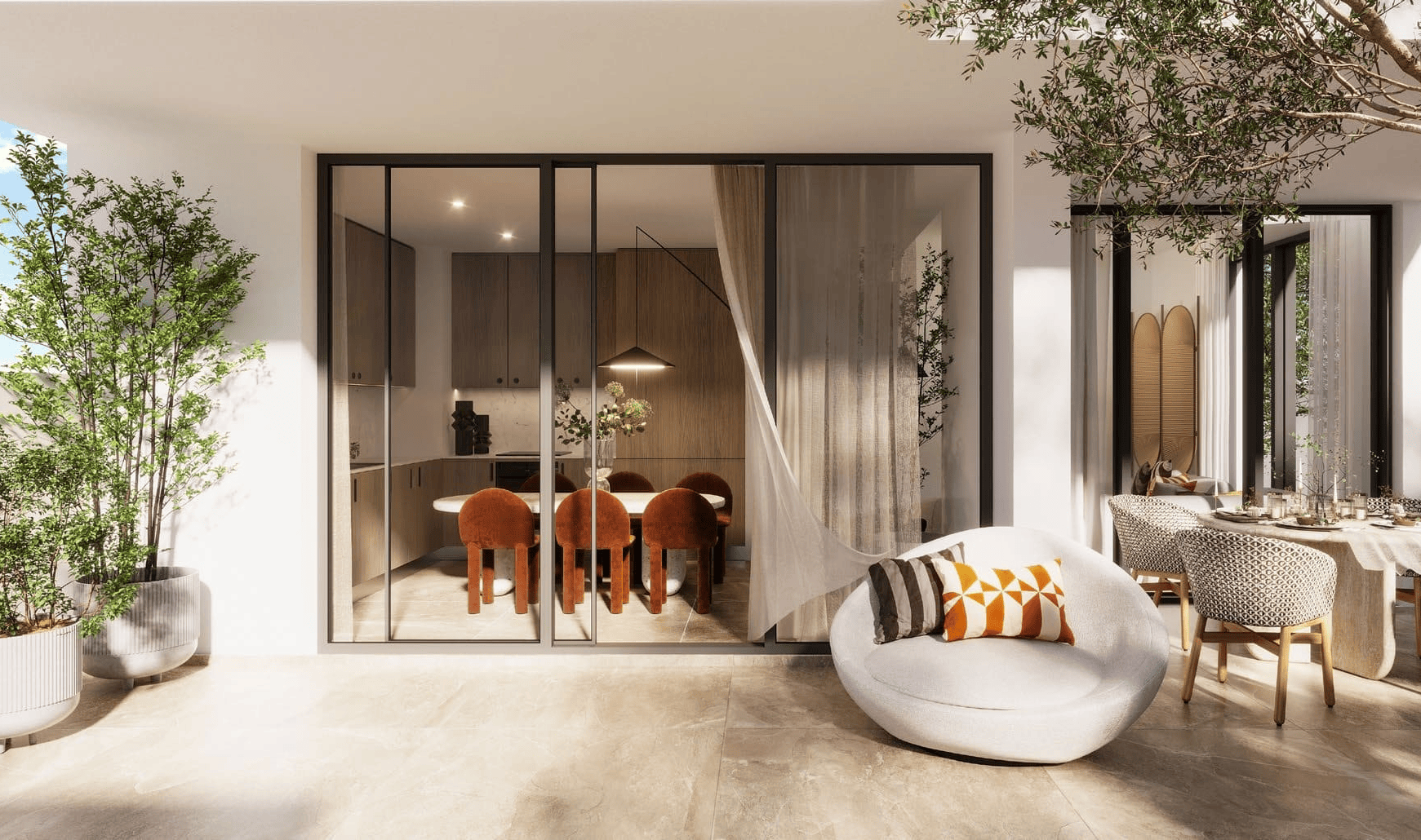 B2B | Near Golden Beach | Maids