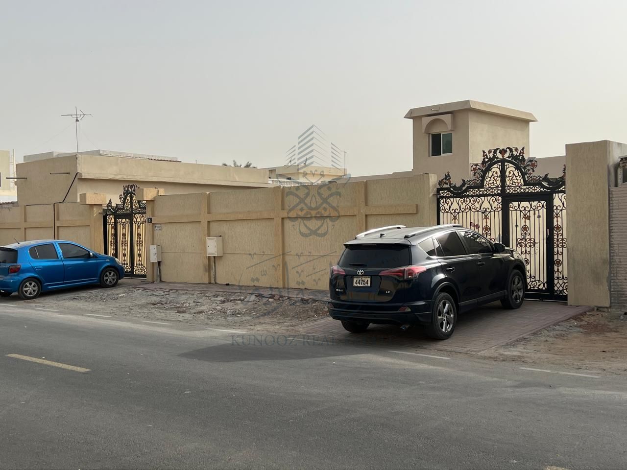 For Sale: Arabic House in Saman – Halwan Suburb, Sharjah