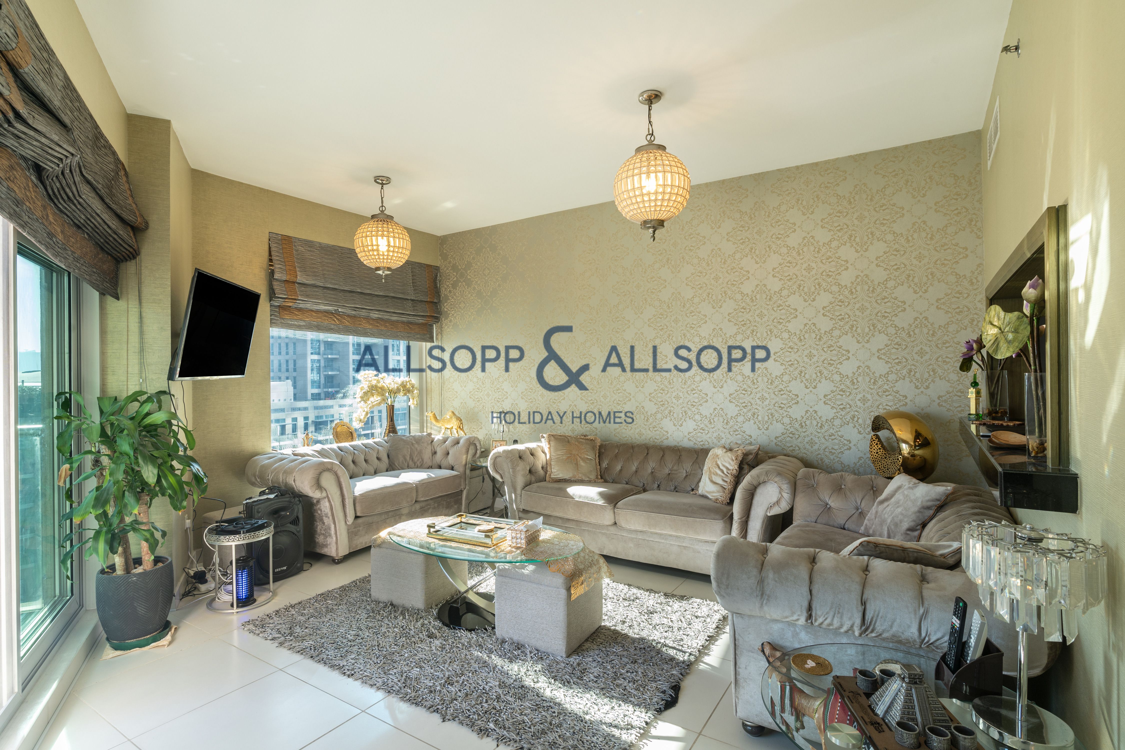 Near Metro Station - 2BR Apartment at The Lofts East, Downtown