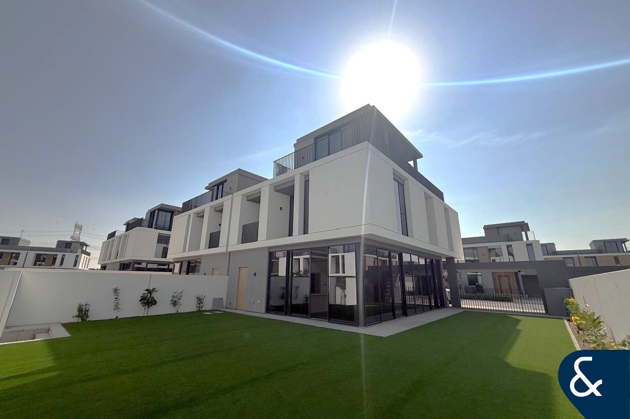 Ready Now | Central Plot | Twin Villa