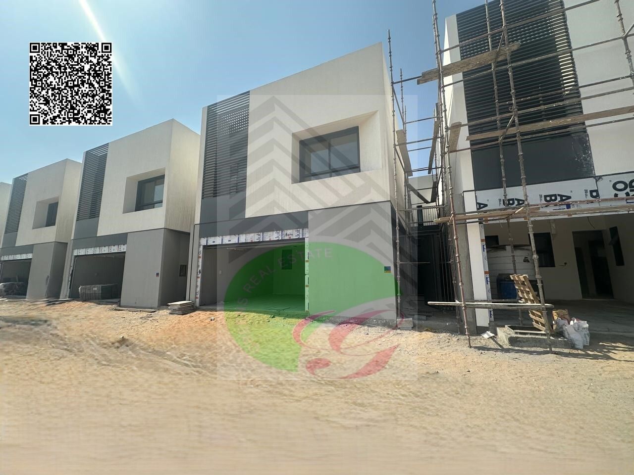 Prime investment opportunity in District 9 | Free Hold | Luxury life Style