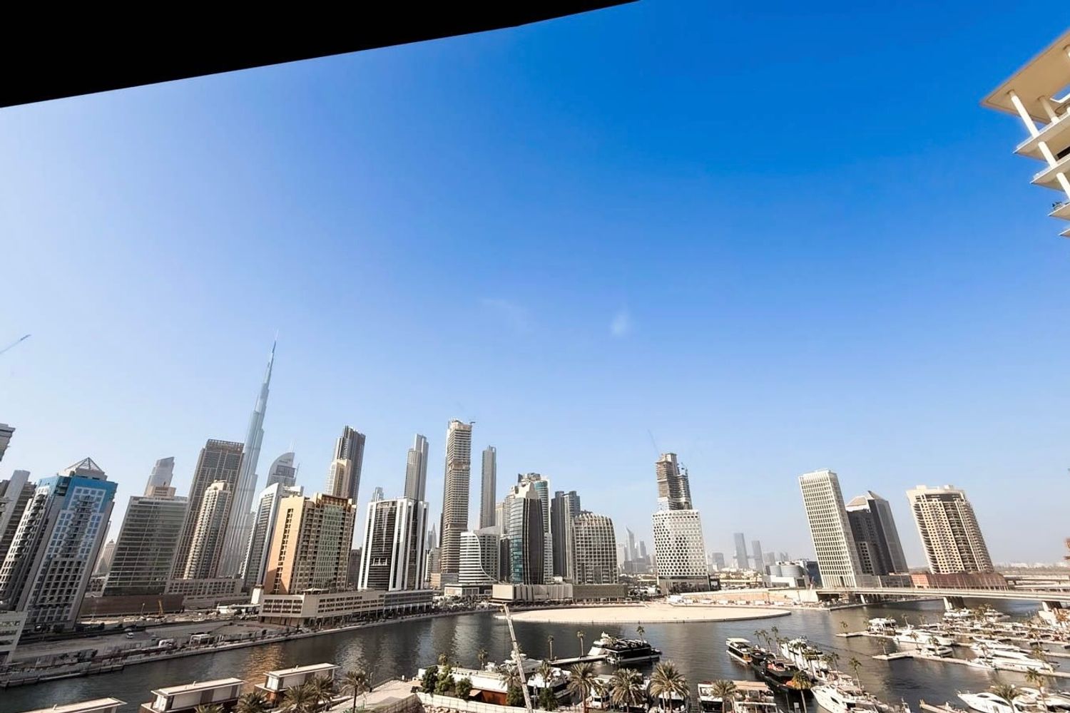 Burj Khalifa View | Vacant | High Floor Apartment
