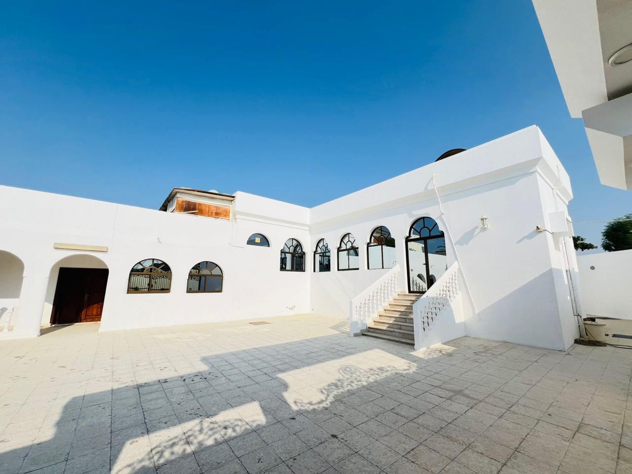 READY TO MOVE |GREAT OPPORTUNITY | BEST PLACE IN SHARJAJ | CLOSE TO PARK |