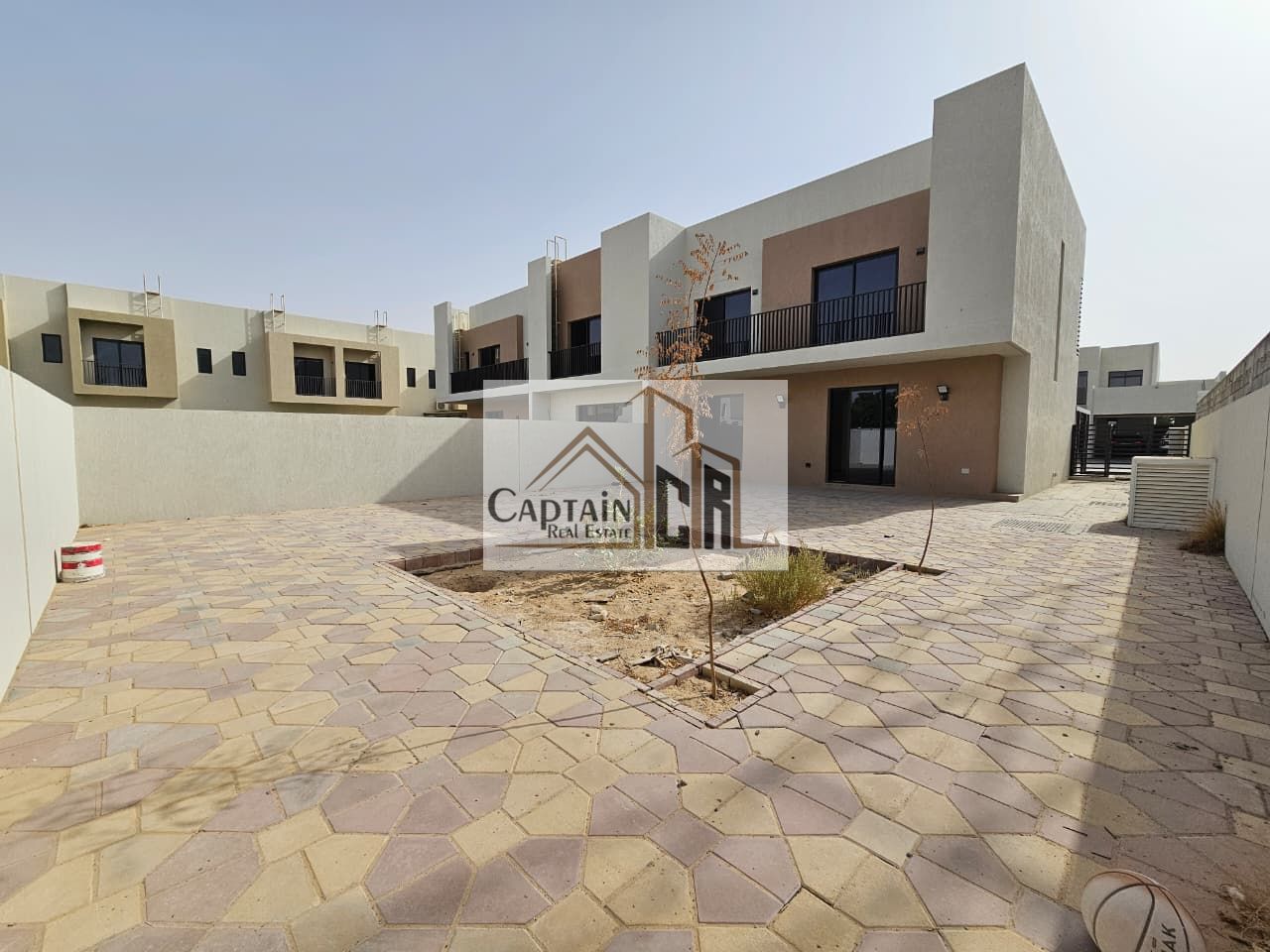 High ROI Luxurious 4bhk For Sale Corner Big Hall Big Garden