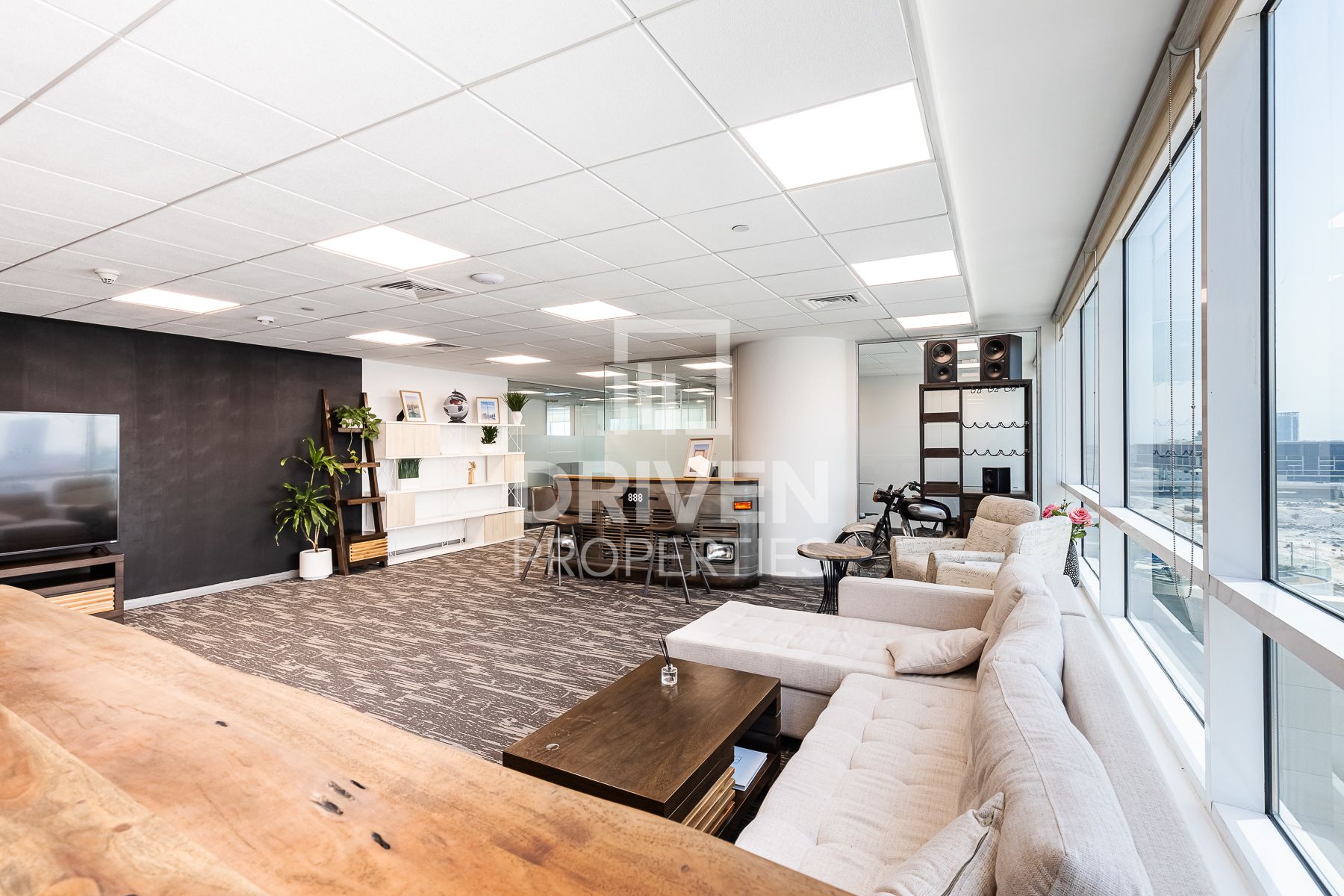 Full Floor For Rent | Marina & Palm View
