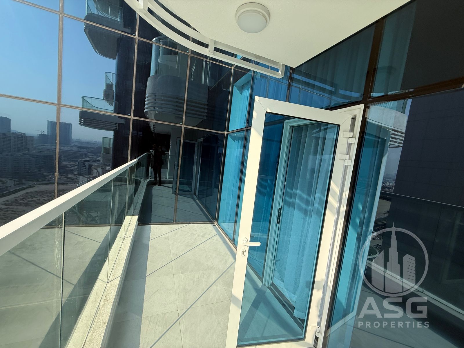 Fully Furnished | One Bedroom | High Floor