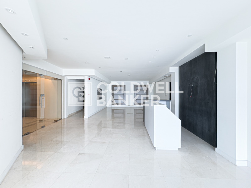 Ready for Occupancy | Spacious | Close to Metro