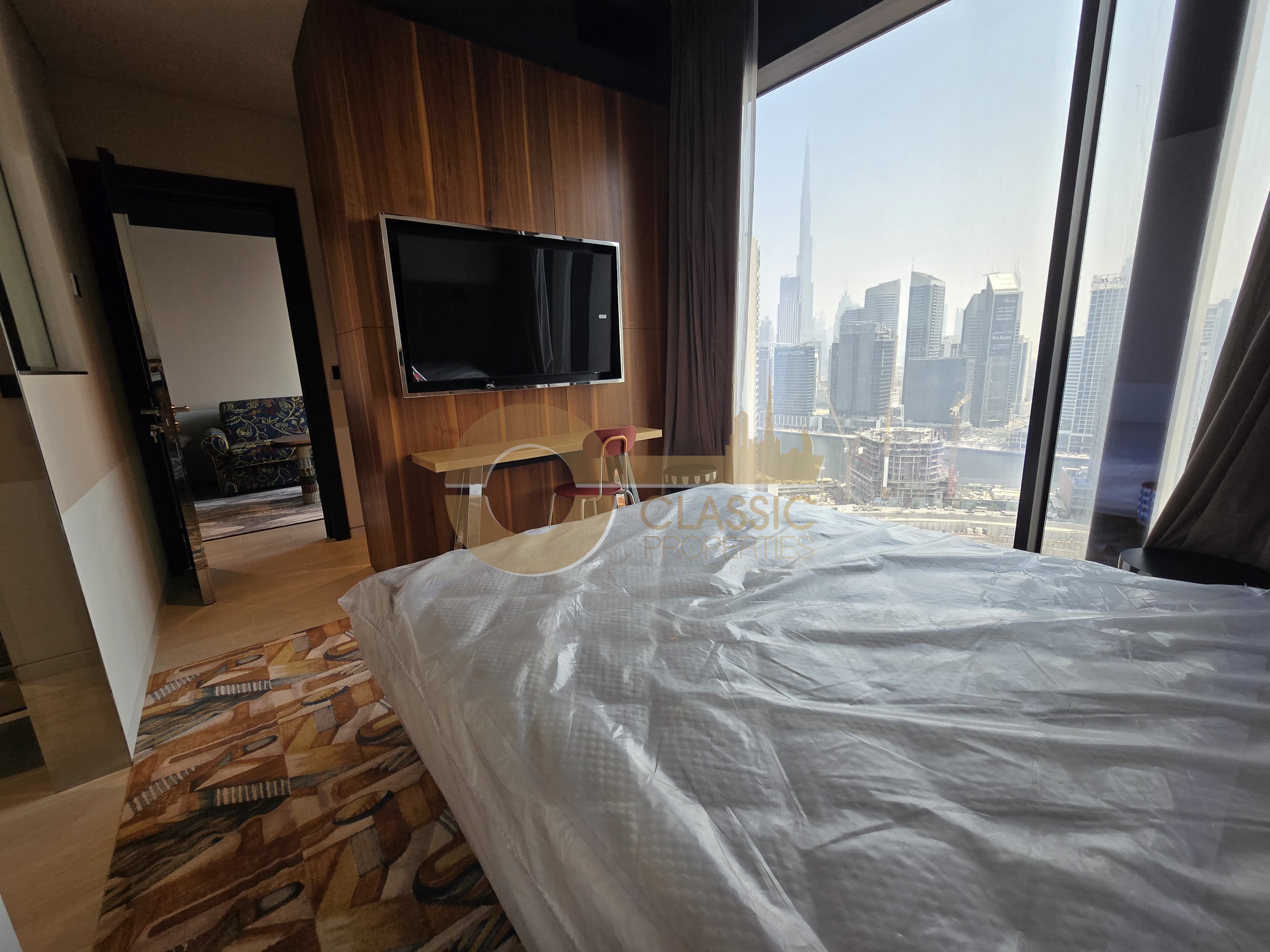 LUXURIOUS 2 BED | FURNISHED | BURJ AND CANAL VIEW
