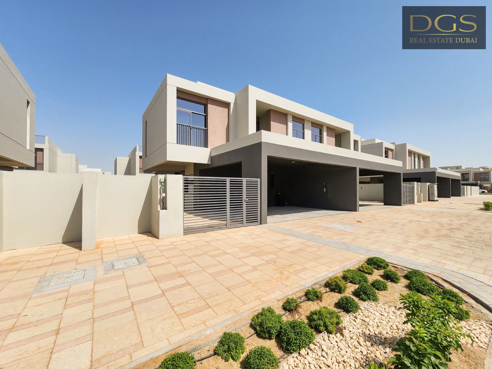 Phase 3 | 4BR Villa | Vacant