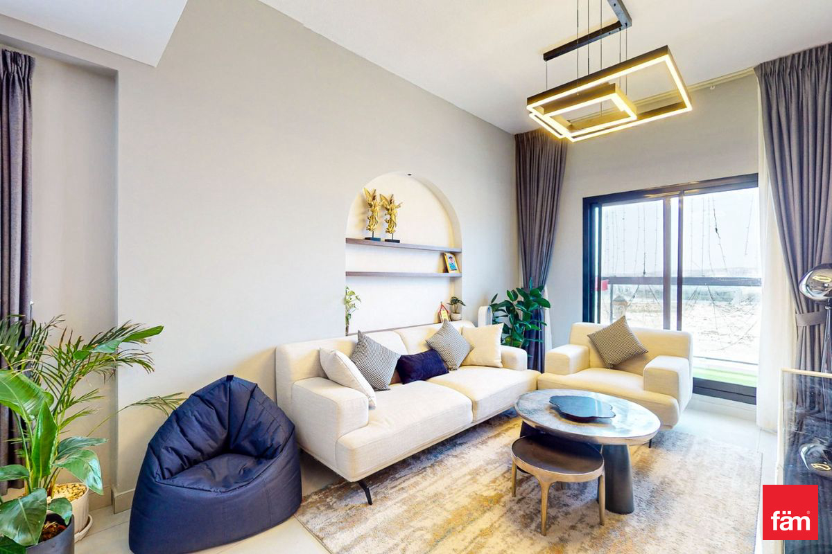Spacious layout | 3 Bedroom | Upgraded