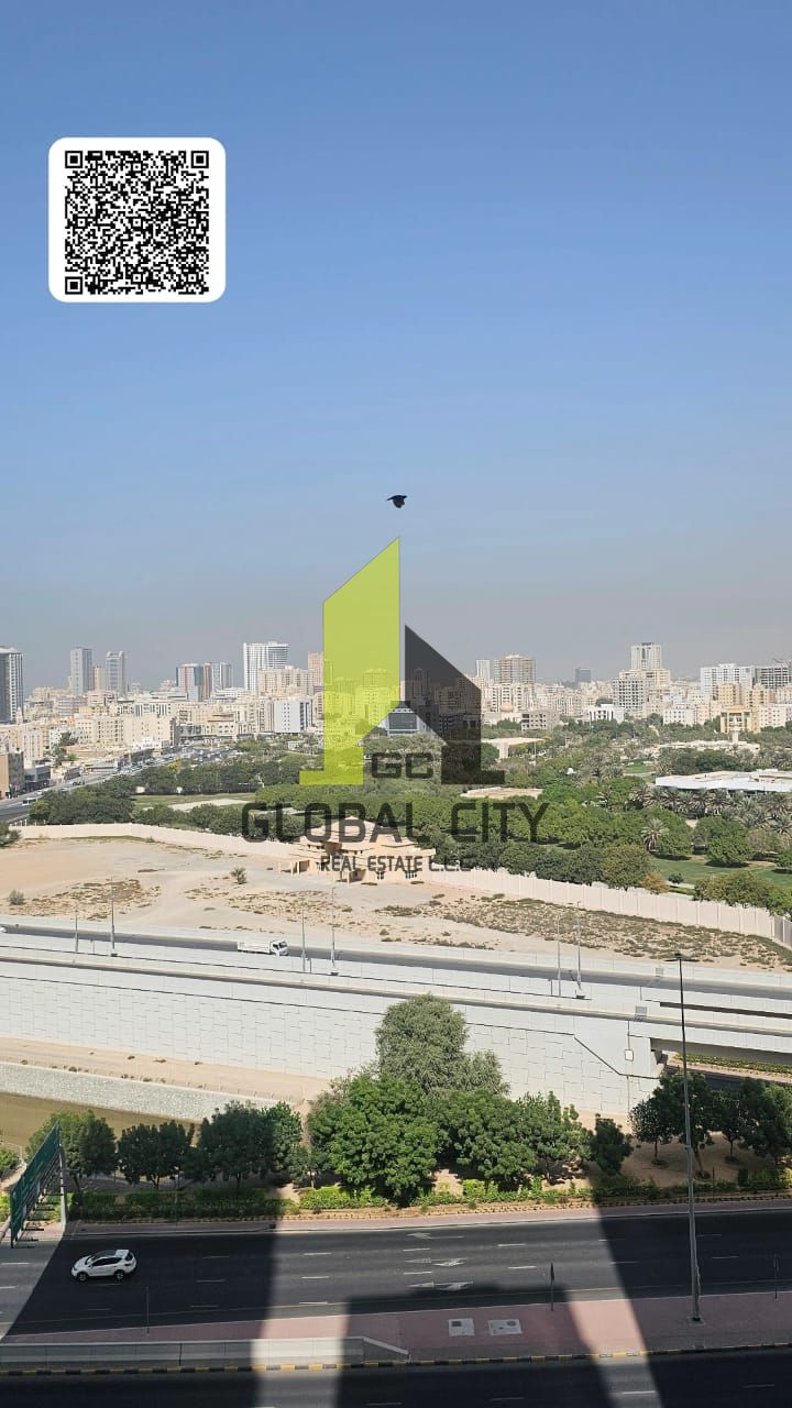 Spacious 2-Bedroom Apartment with Ajman Palace View – City Tower, Al Nuaimiya – 40,000 AED Yearly