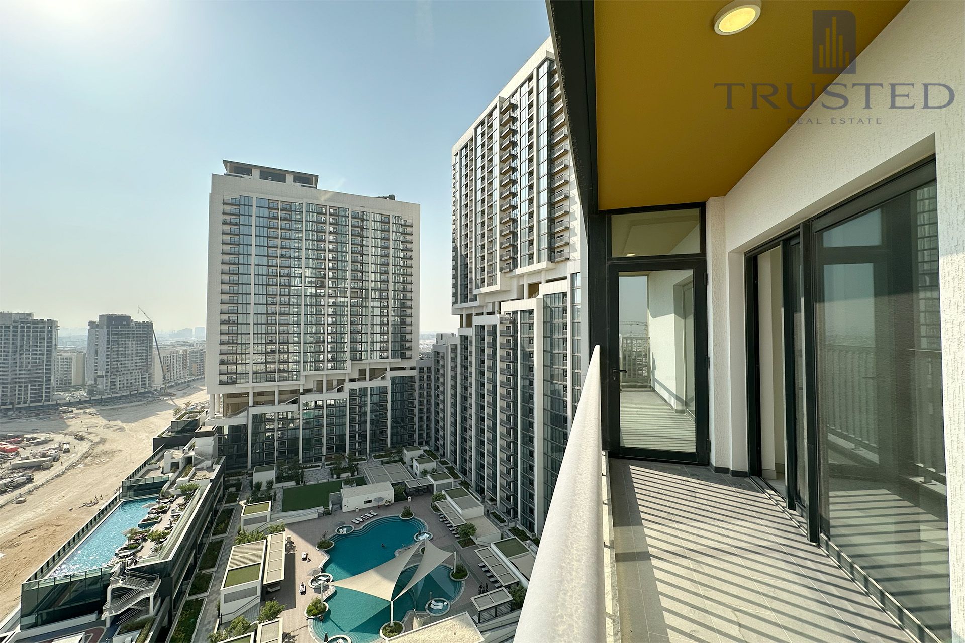 Huge Layout | 3BR | Luxury View
