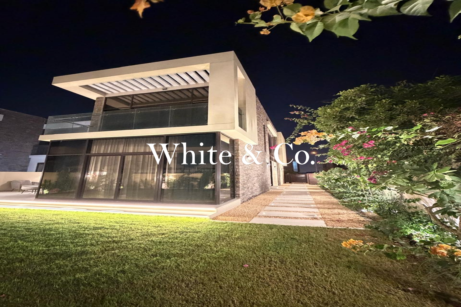 THD Type | Fully Upgraded | Landscaped