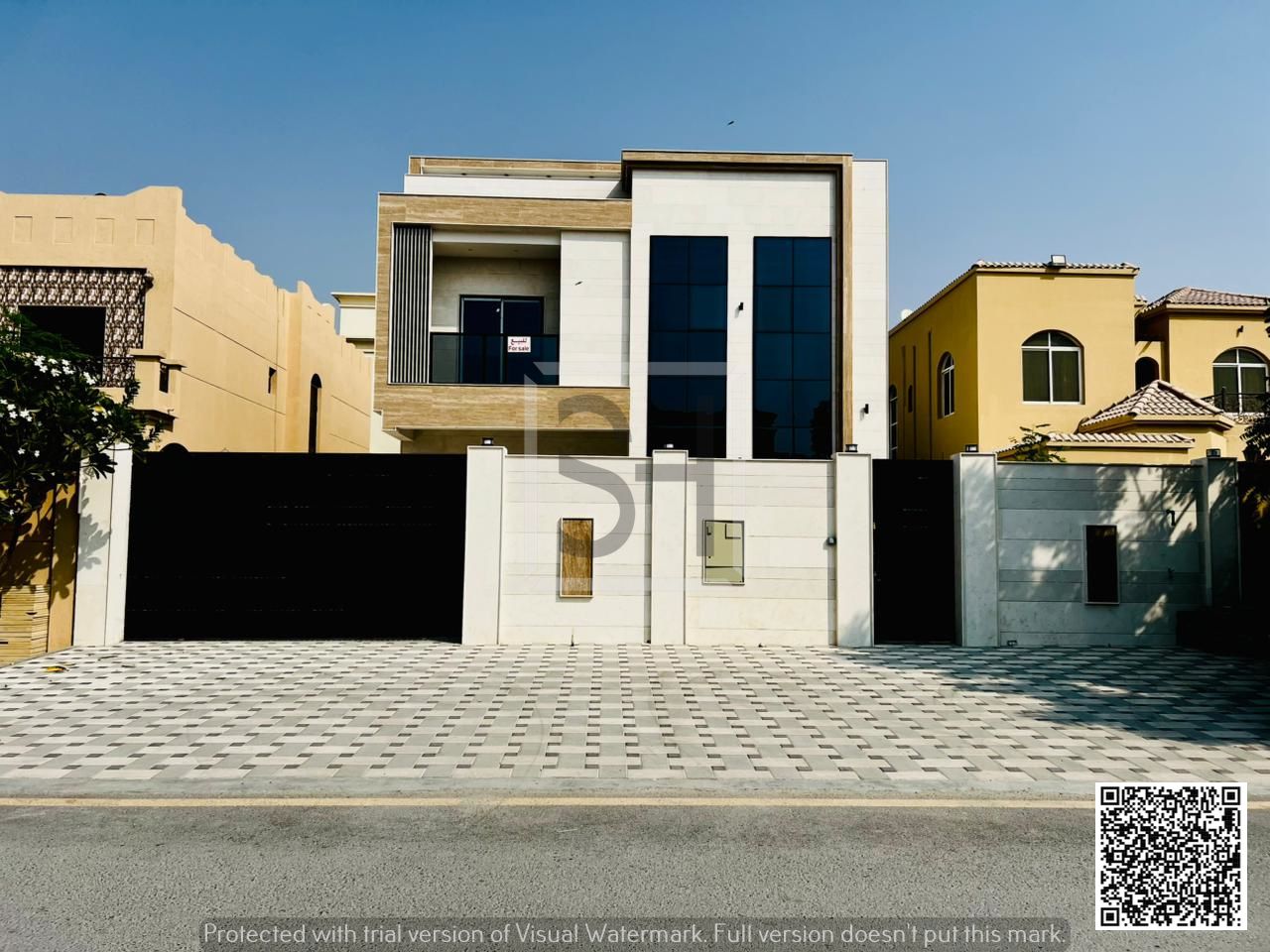 Family Villa | 5 Bedrooms | Prime Location | Stone Finishing | All Services Included