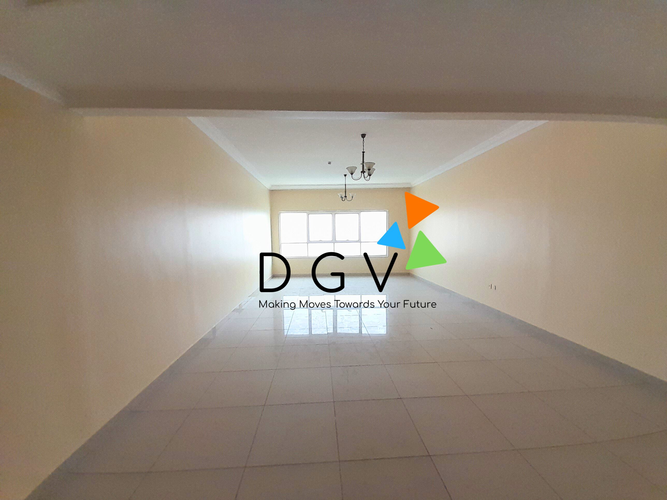 SPACIOUS 3-BR APARTMENT | READY TO MOVE | PRIME LOCATION |