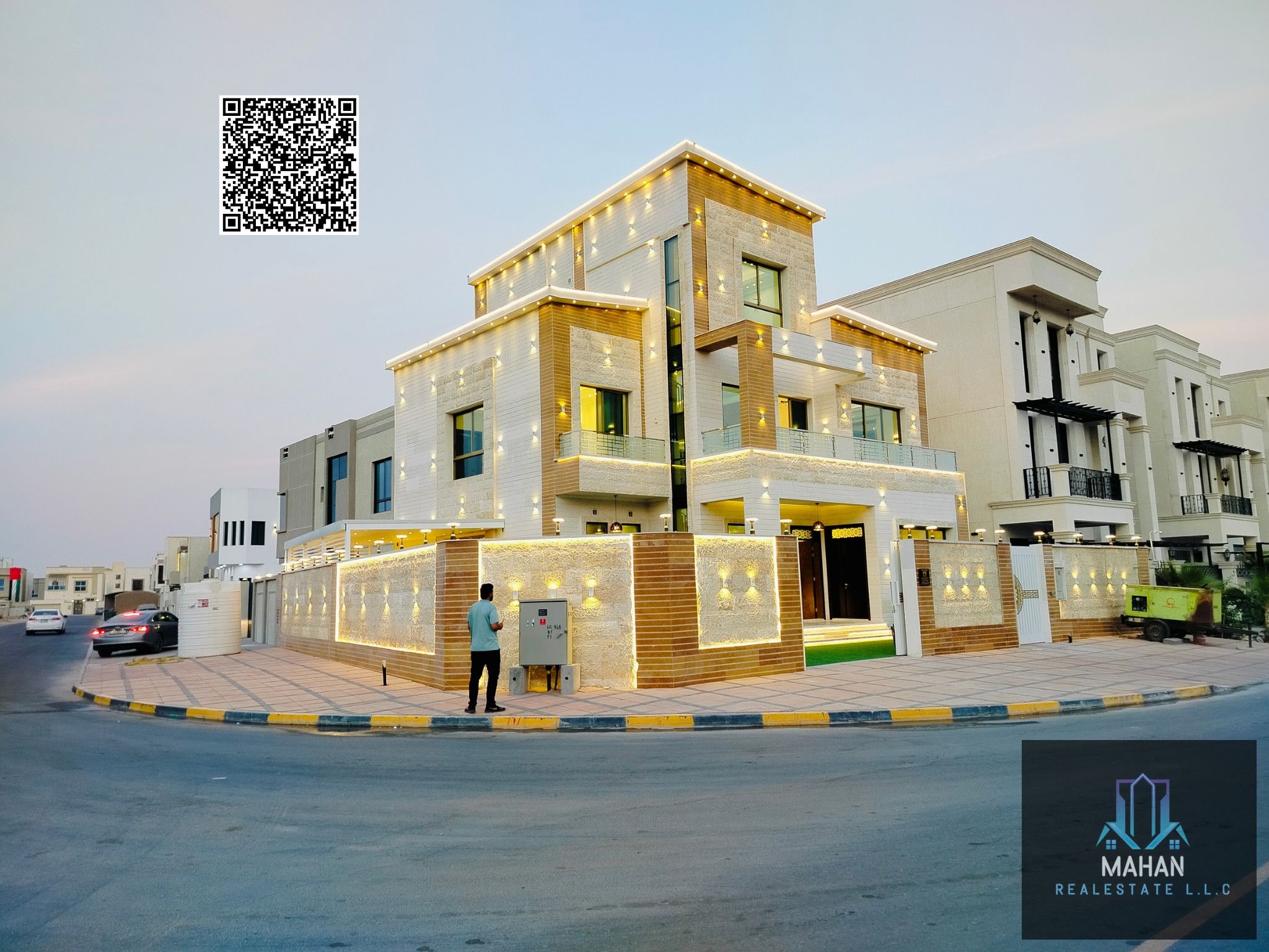 Villa for sale in Al Zahiyah, Ajman. A modern and elegant villa close to all amenities. Registration and ownership fees are included. Freehold ownership available to all nationalities. Located in an excellent strategic location.
