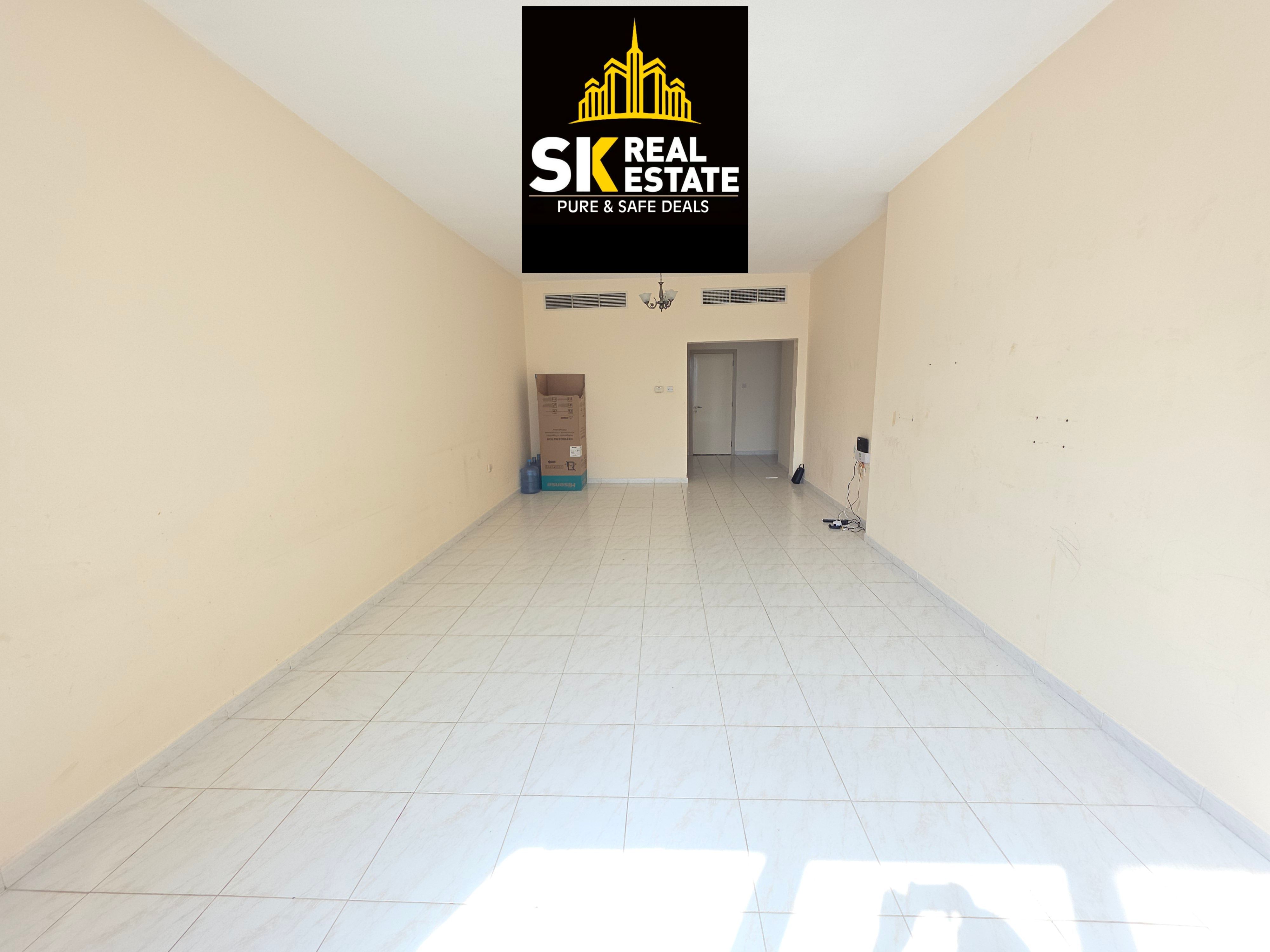 HUGE SIZE 3BHK APARTMENT+ BALCONY + PARKING FEE