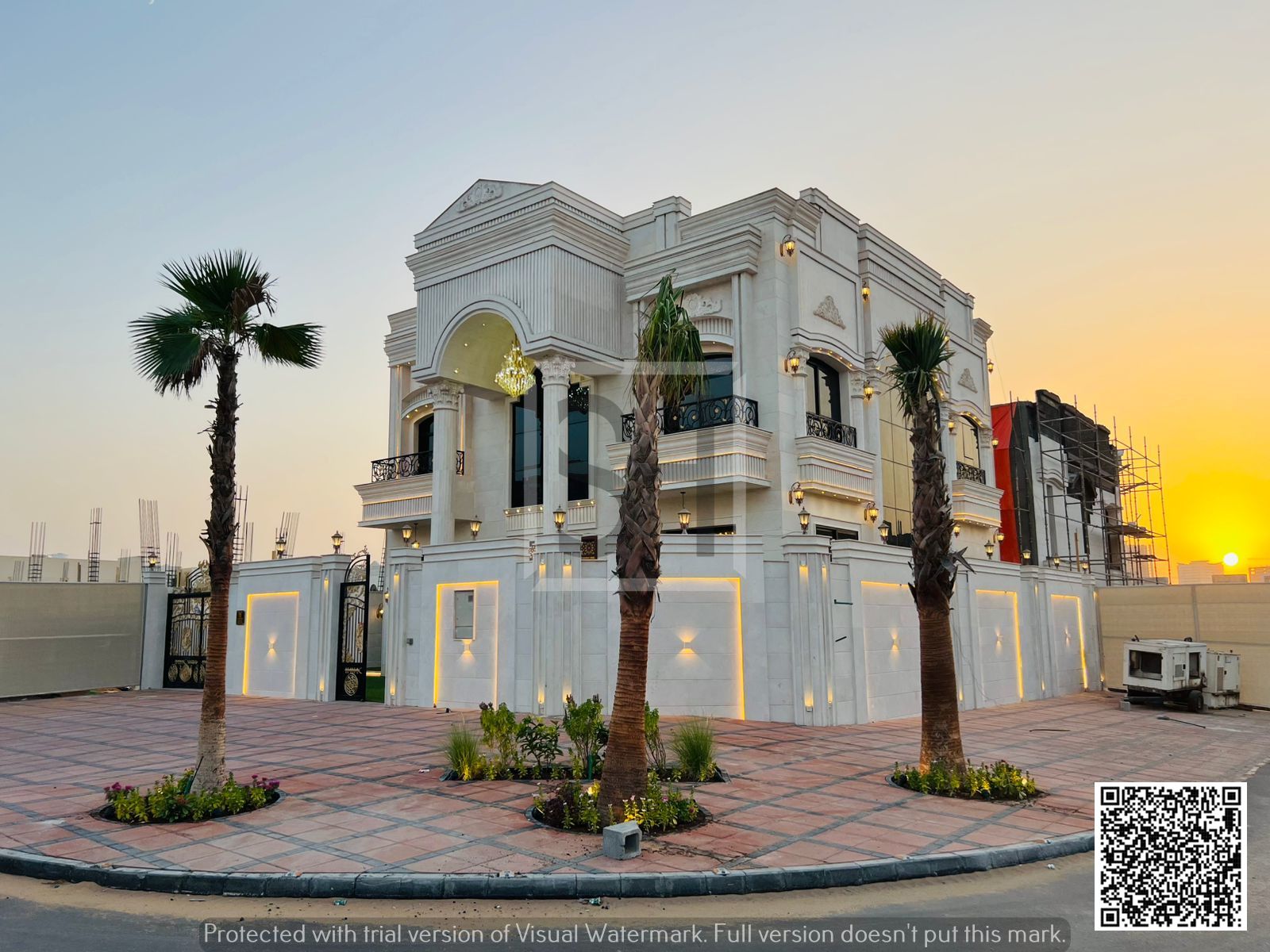 Family Villa | 5 Bedrooms | Prime Location | Stone Finishing | All Services Included