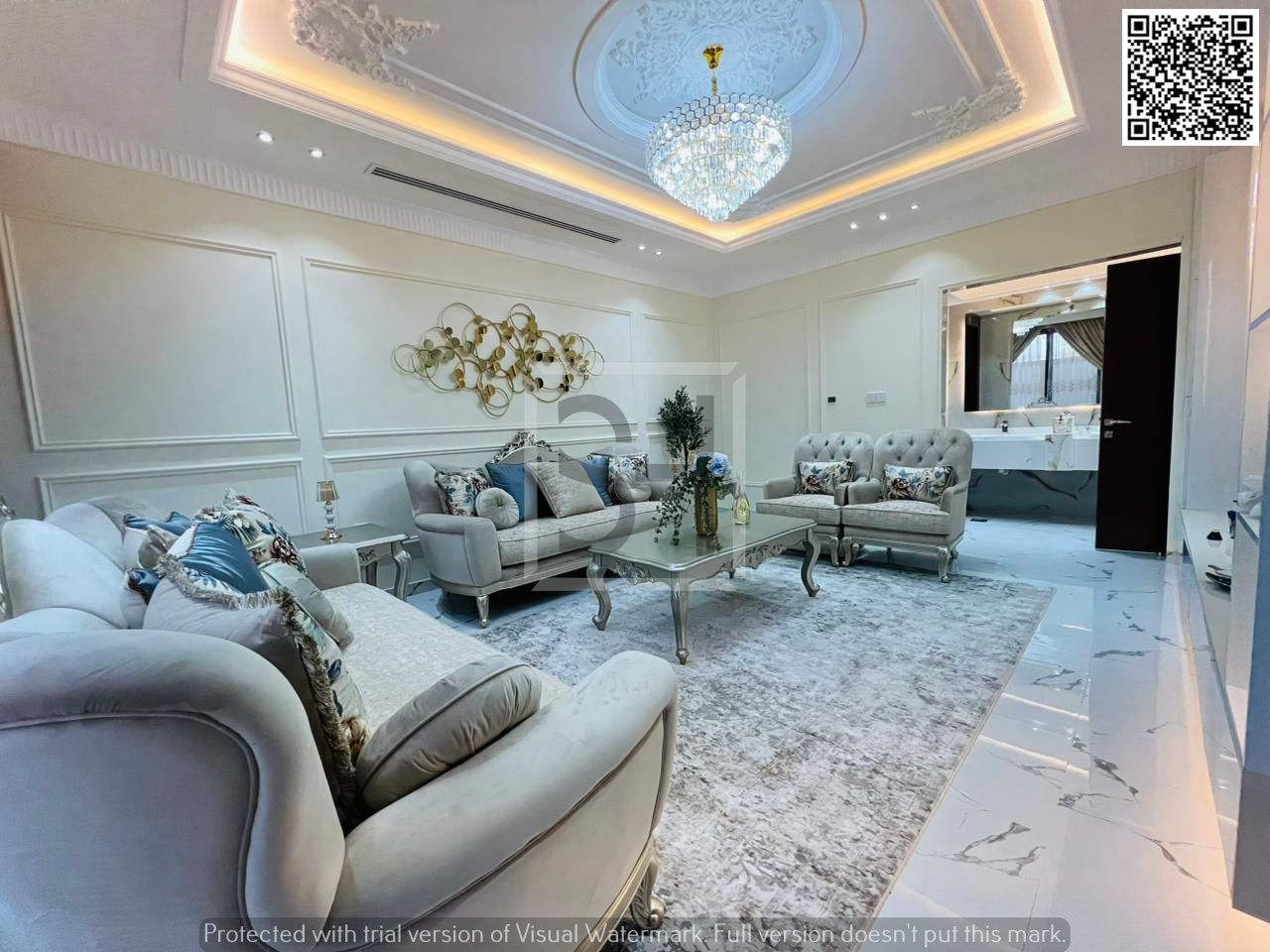 For sale: a fully furnished villa with a strategic location close to all services, schools, and shopping centers.