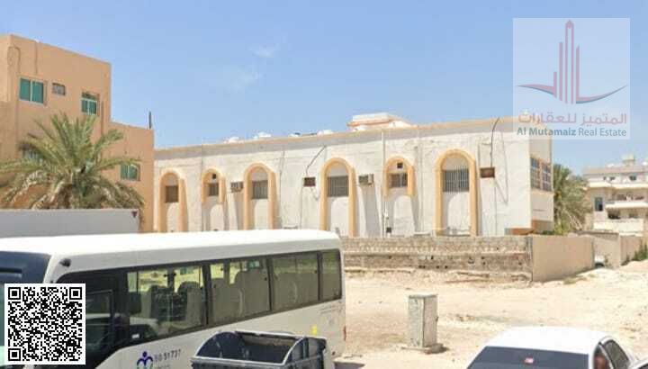 Land for sale in Ajman, Al Nuaimiya 2, residential/commercial G+4 , area 3596 sq ft, corner plot on street and alley, asking price 1,600,000 AED