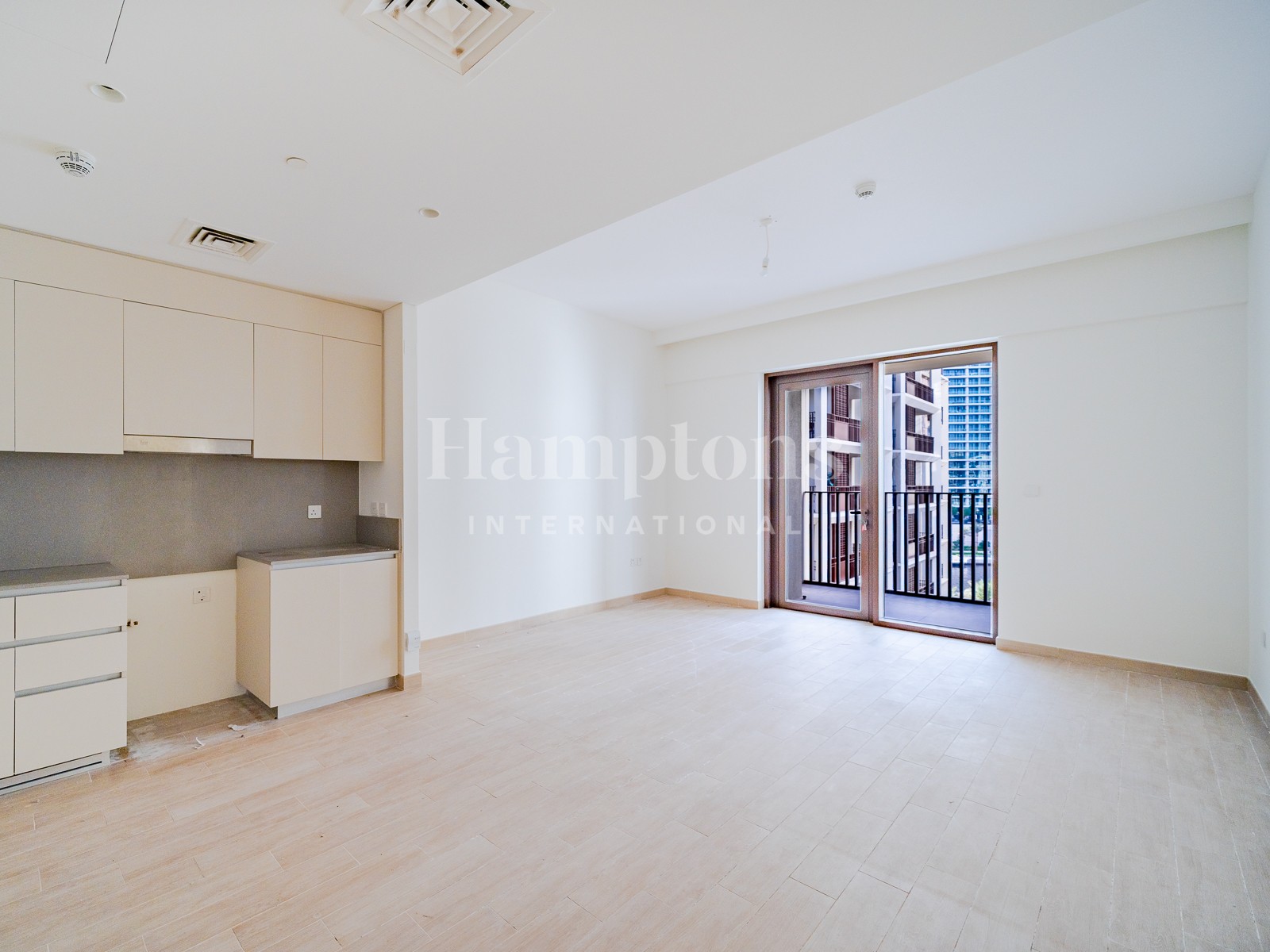 Spacious Living | Unfurnished | Vacant