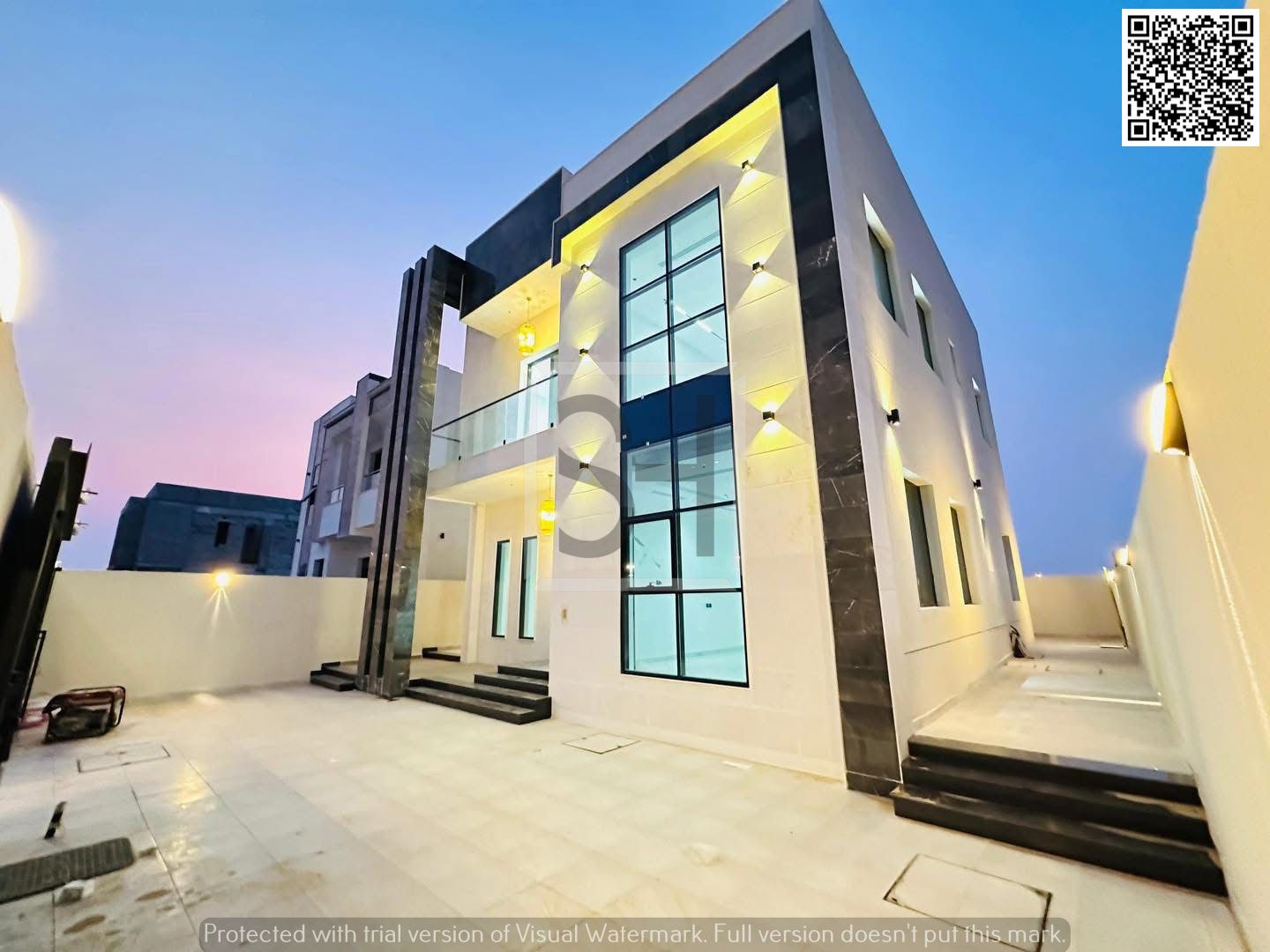 For sale: a fully furnished villa with a strategic location close to all services, schools, and shopping centers.