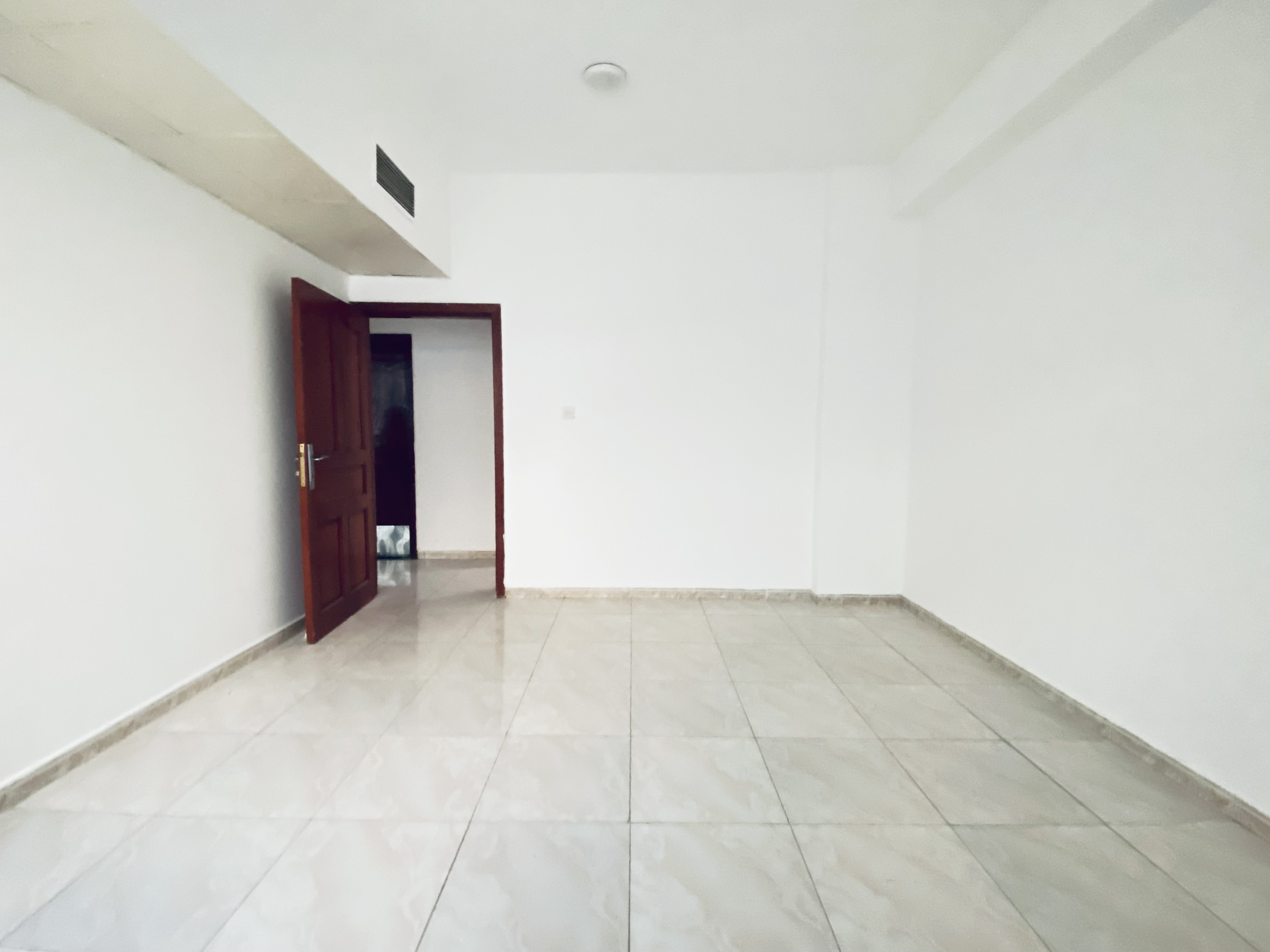Lavish 2 BHK | With Control AC | Full Family Building |