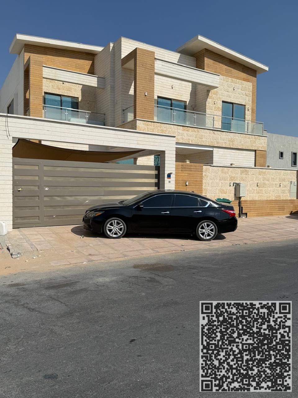 LUXURY 5 MASTER BEDROOM VILLA AVALABLE FOR RENT IN AL YASMEEN , AJMAN