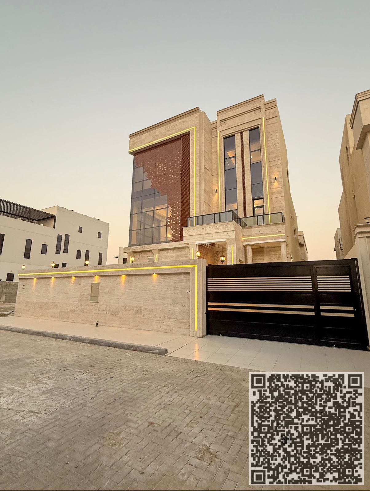 Luxurious Villa for Sale in Al Alia – Strategic Location and Spacious Areas