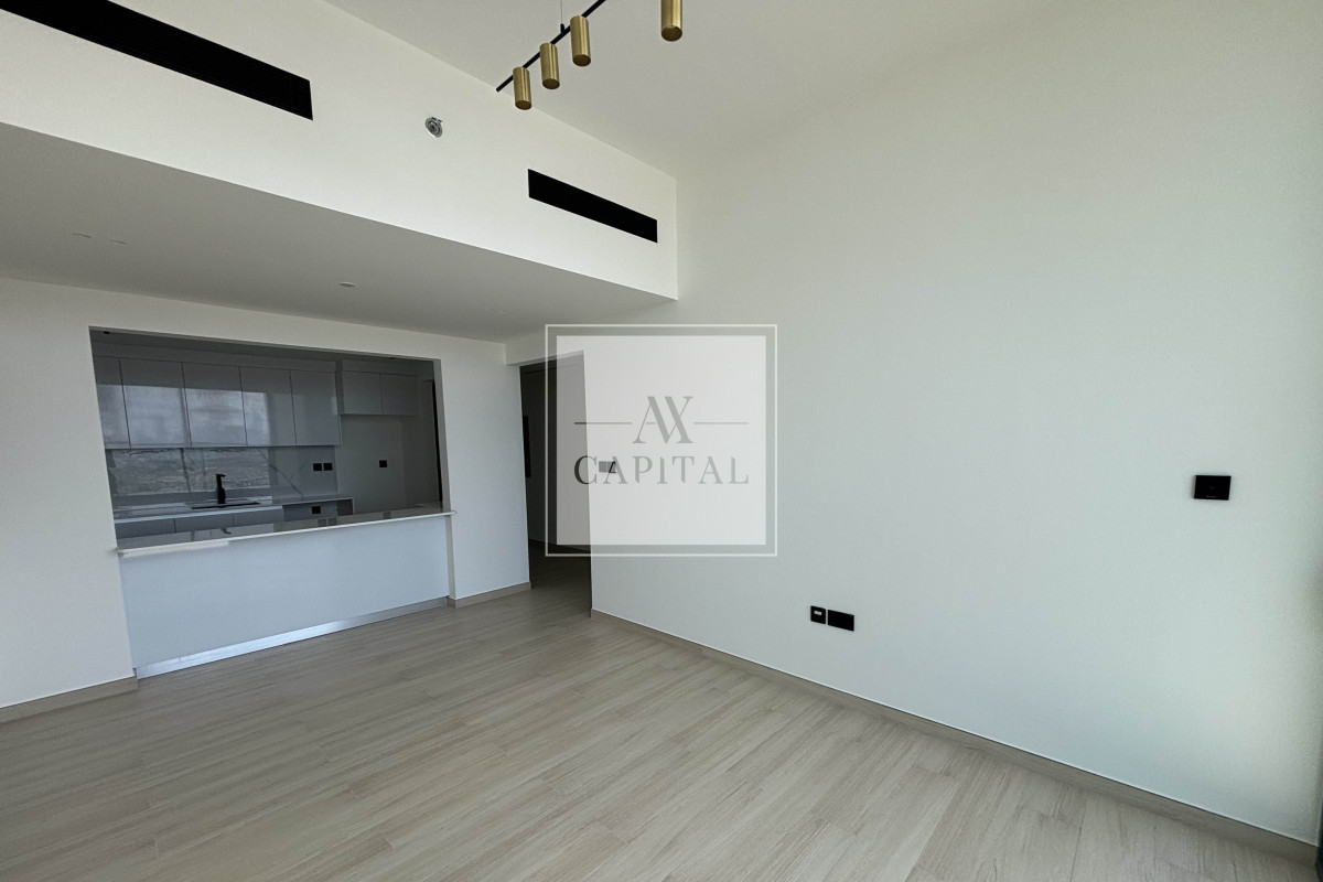 Vacant | Spacious | Flexible Cheques