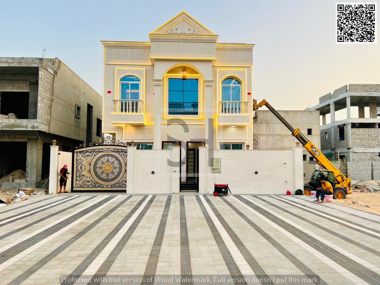 For sale: a villa with a strategic location close to all services, schools, and shopping centers.