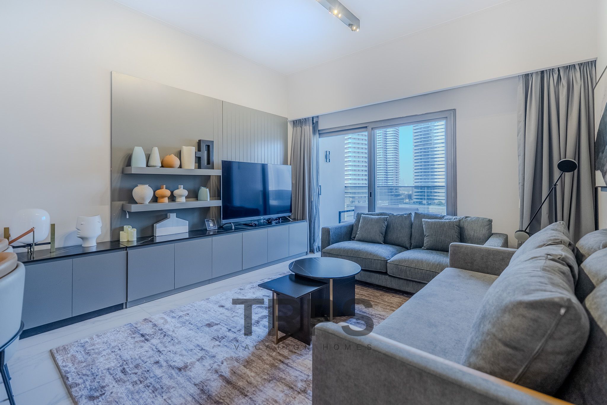 Pool View | Fully Furnished | Prime Location!