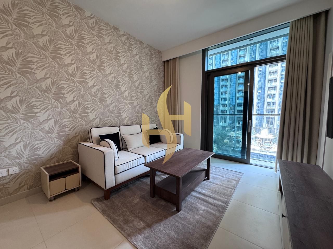 EMAAR SIGNATURE LIVING / BURJ VIEWS / FULLY FURNISHED LUXURY