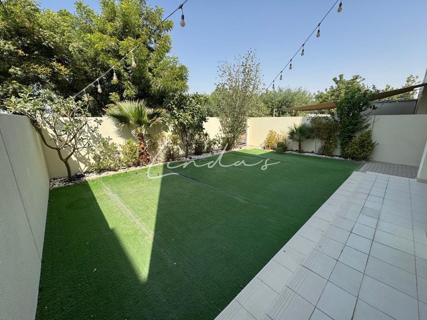 Single row | Well maintained | Spacious