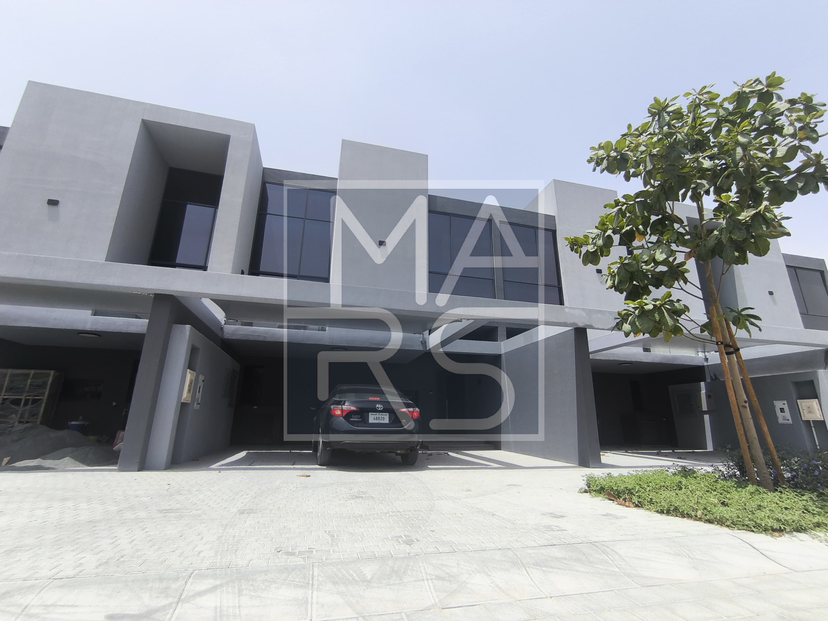 4BHK-NEAR AMENITIES-BEST PRICE-READY TO MOVE