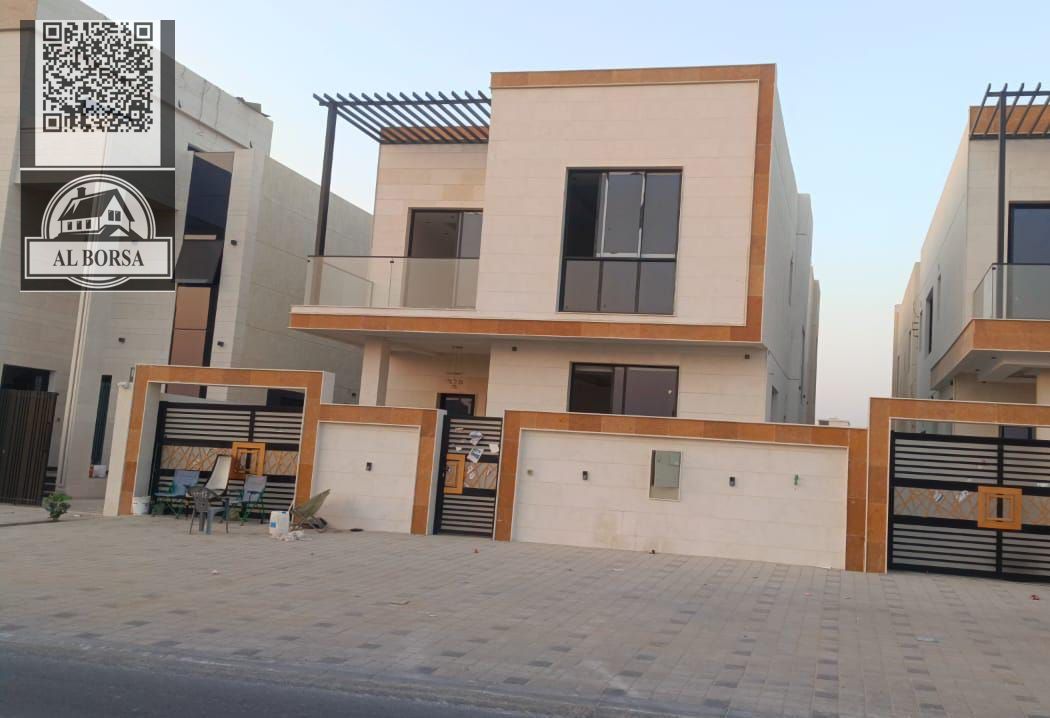 Villa for sale in Al Helio 2, Ajman. 5 master bedrooms, majlis, living room, spacious kitchen with maid's room.
