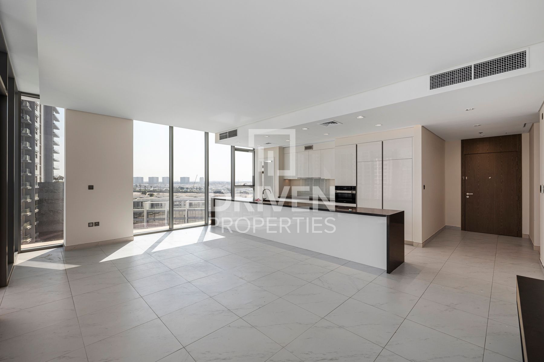 High Floor | Corner Unit | Full Lagoon View