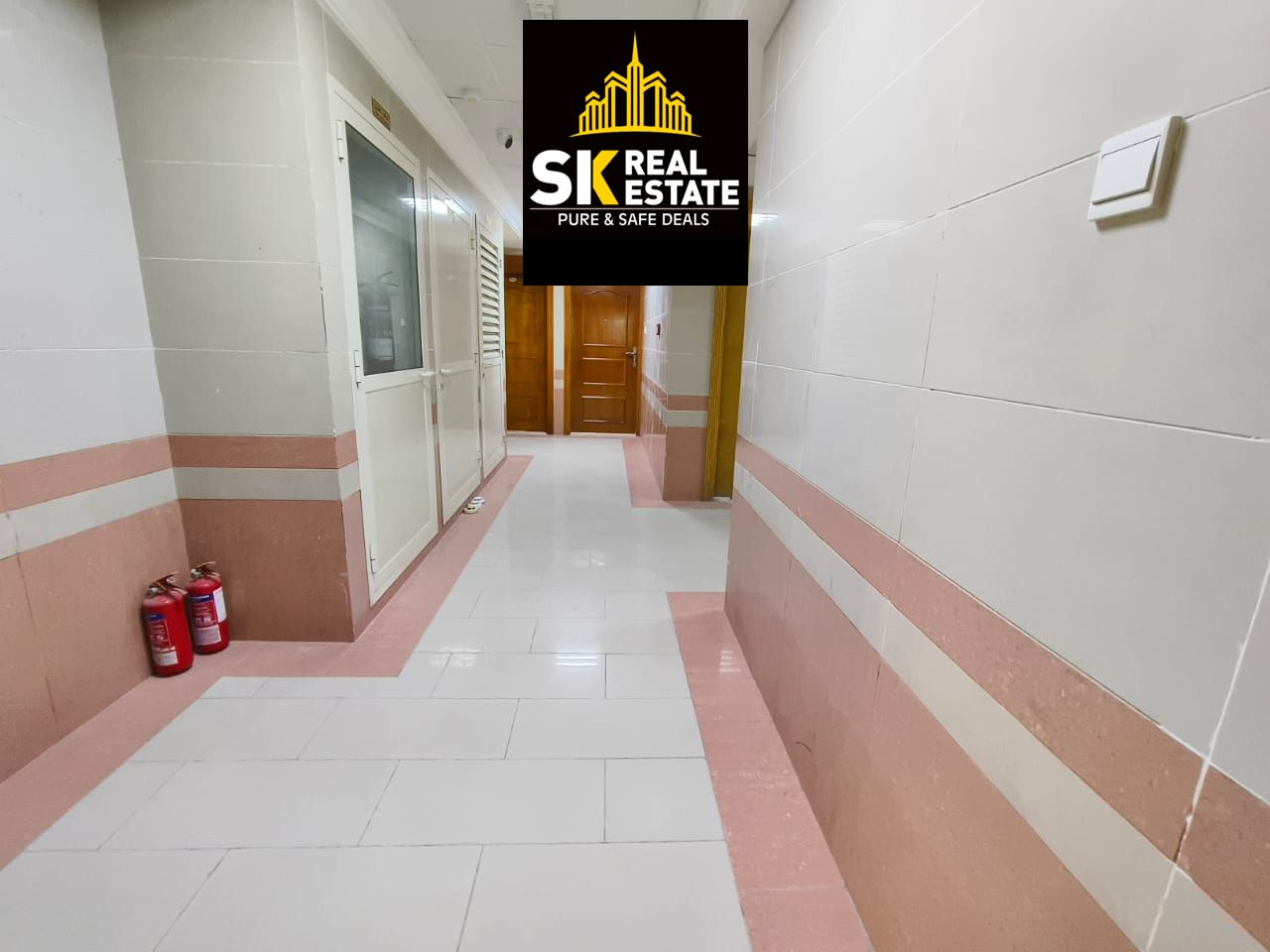 LAVISH STUDIO APARTMENT AT PRIME LOCATION